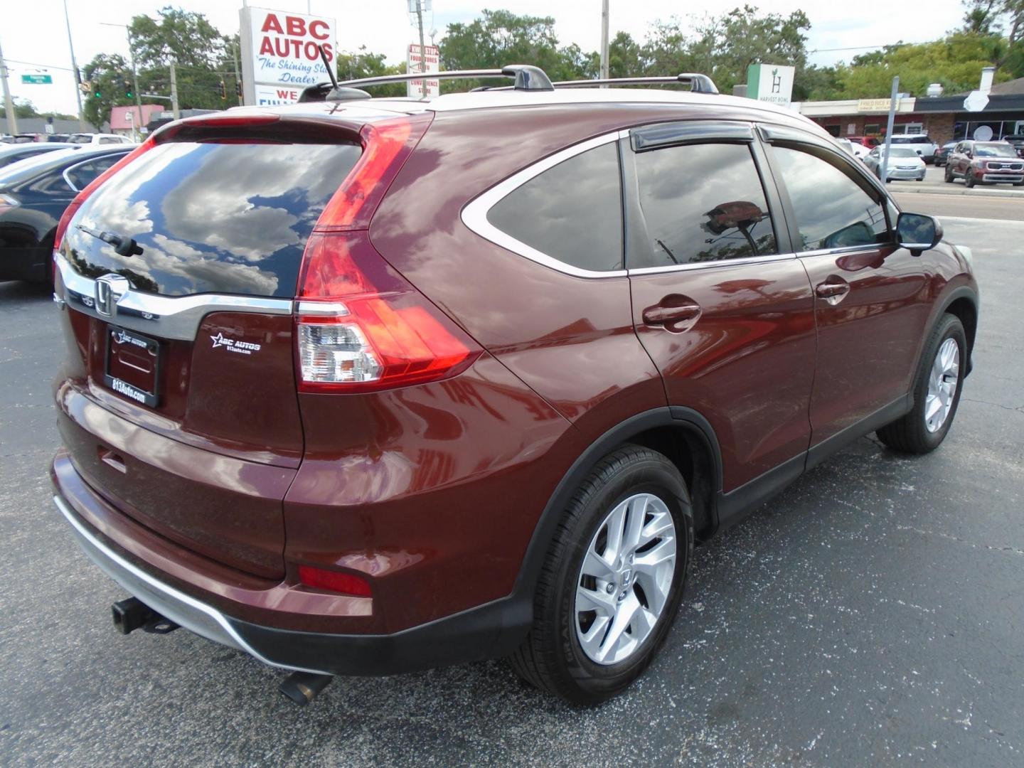 2016 Honda CR-V EX-L 2WD (2HKRM3H79GH) with an 2.4L L4 DOHC 16V engine, CVT transmission, located at 6112 N Florida Avenue, Tampa, FL, 33604, (888) 521-5131, 27.954929, -82.459534 - Photo#8