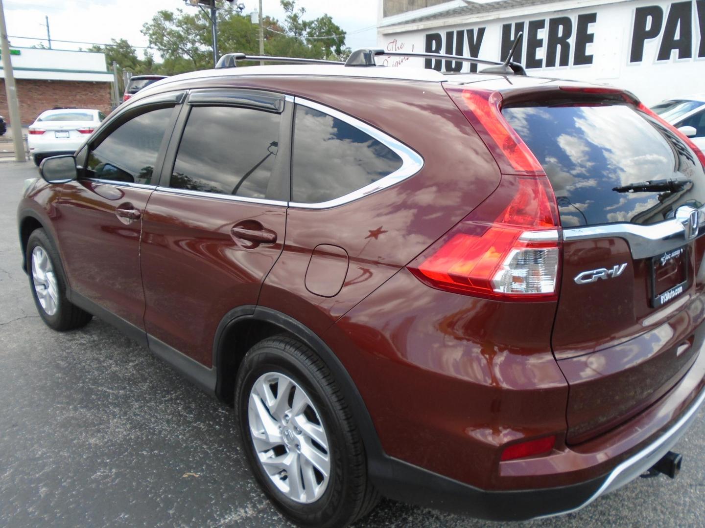 2016 Honda CR-V EX-L 2WD (2HKRM3H79GH) with an 2.4L L4 DOHC 16V engine, CVT transmission, located at 6112 N Florida Avenue, Tampa, FL, 33604, (888) 521-5131, 27.954929, -82.459534 - Photo#13