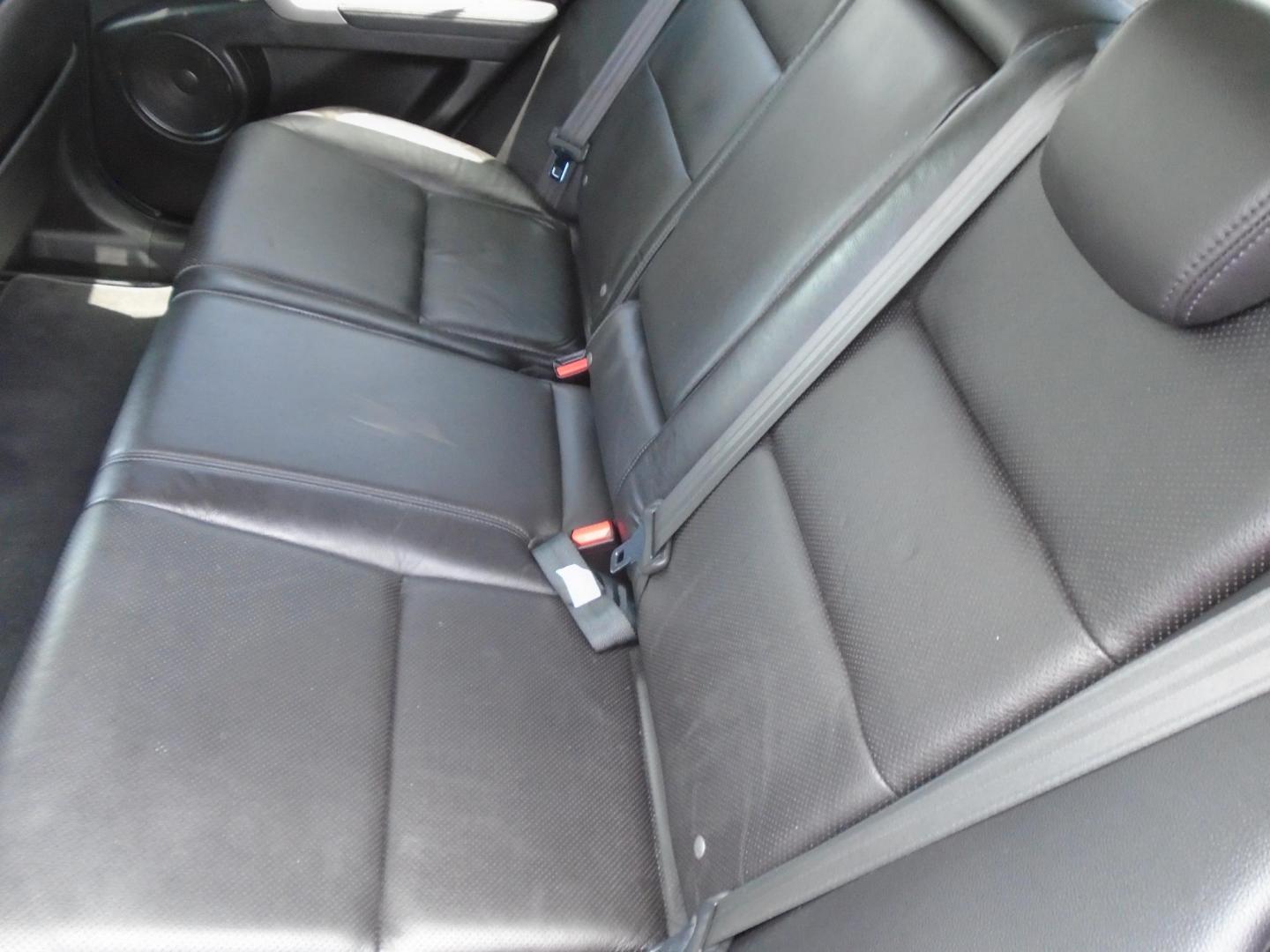2011 Acura RDX 5-Spd AT (5J8TB2H28BA) with an 2.3L L4 DOHC 16V engine, 5-Speed Automatic transmission, located at 6112 N Florida Avenue, Tampa, FL, 33604, (888) 521-5131, 27.954929, -82.459534 - Photo#15