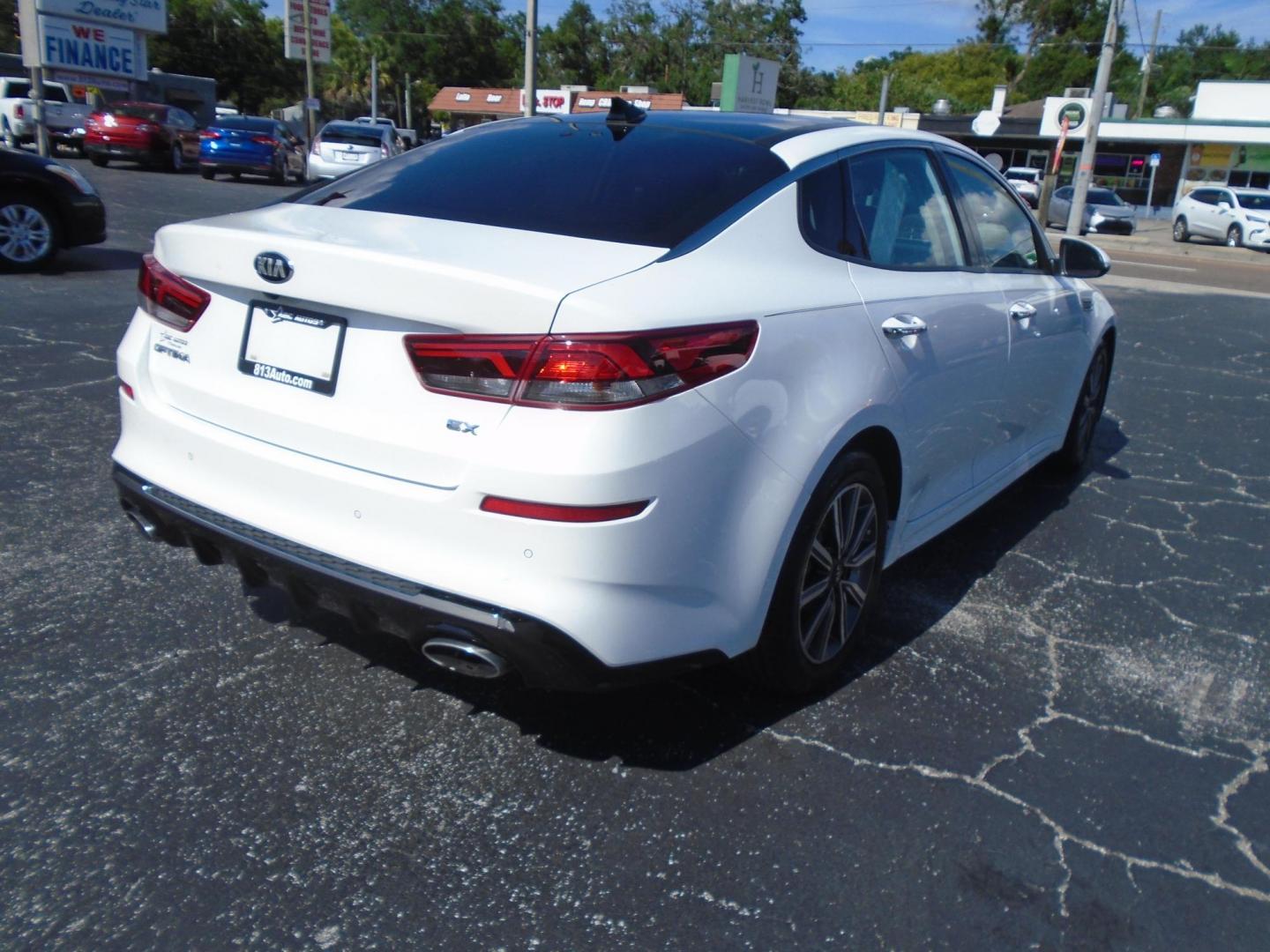 2019 Kia Optima EX (5XXGU4L13KG) with an 1.6L L4 DOHC 16V engine, 6A transmission, located at 6112 N Florida Avenue, Tampa, FL, 33604, (888) 521-5131, 27.954929, -82.459534 - Photo#5