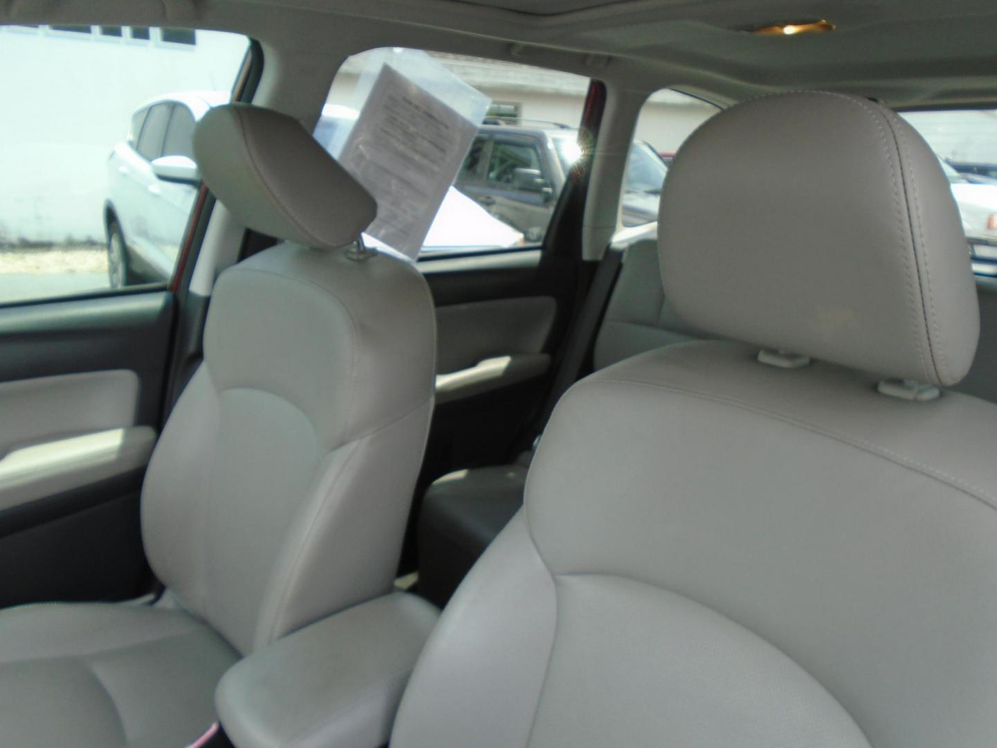 2015 Subaru Forester 2.5i Touring (JF2SJAUC7FH) with an 2.5L H4 SOHC 16V engine, 6-Speed Automatic transmission, located at 6112 N Florida Avenue, Tampa, FL, 33604, (888) 521-5131, 27.954929, -82.459534 - Photo#11