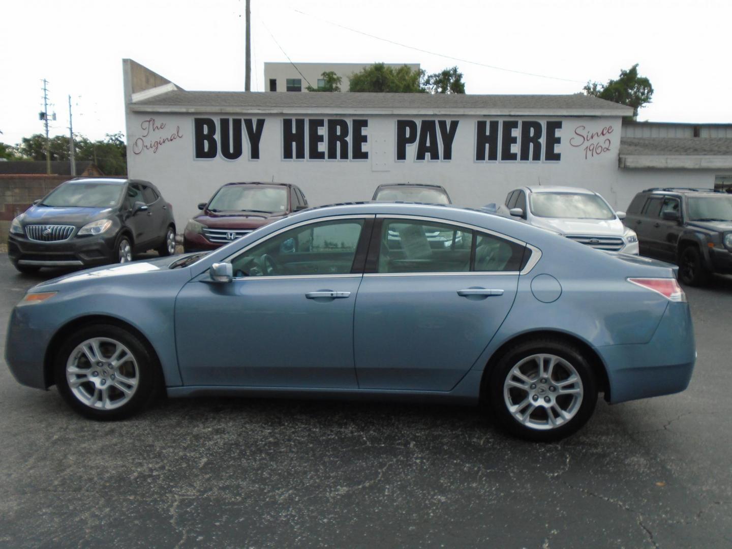 2010 Acura TL 5-Speed AT with Tech Package (19UUA8F55AA) with an 3.5L V6 SOHC 24V engine, 5-Speed Automatic transmission, located at 6112 N Florida Avenue, Tampa, FL, 33604, (888) 521-5131, 27.954929, -82.459534 - Photo#0