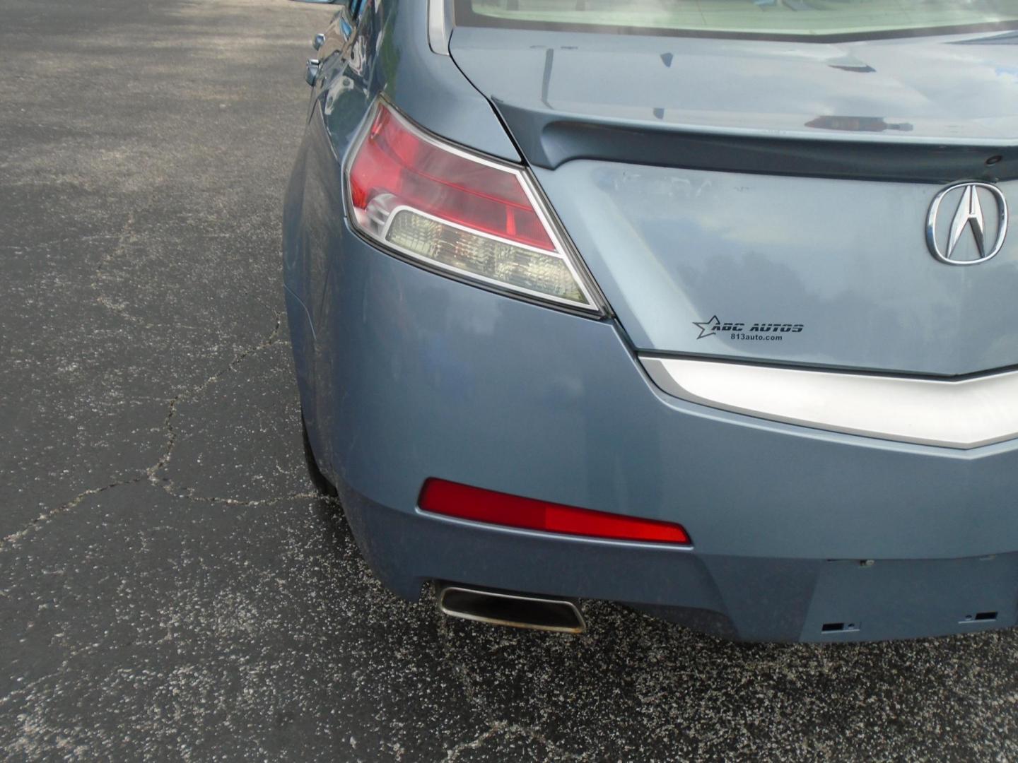2010 Acura TL 5-Speed AT with Tech Package (19UUA8F55AA) with an 3.5L V6 SOHC 24V engine, 5-Speed Automatic transmission, located at 6112 N Florida Avenue, Tampa, FL, 33604, (888) 521-5131, 27.954929, -82.459534 - Photo#11