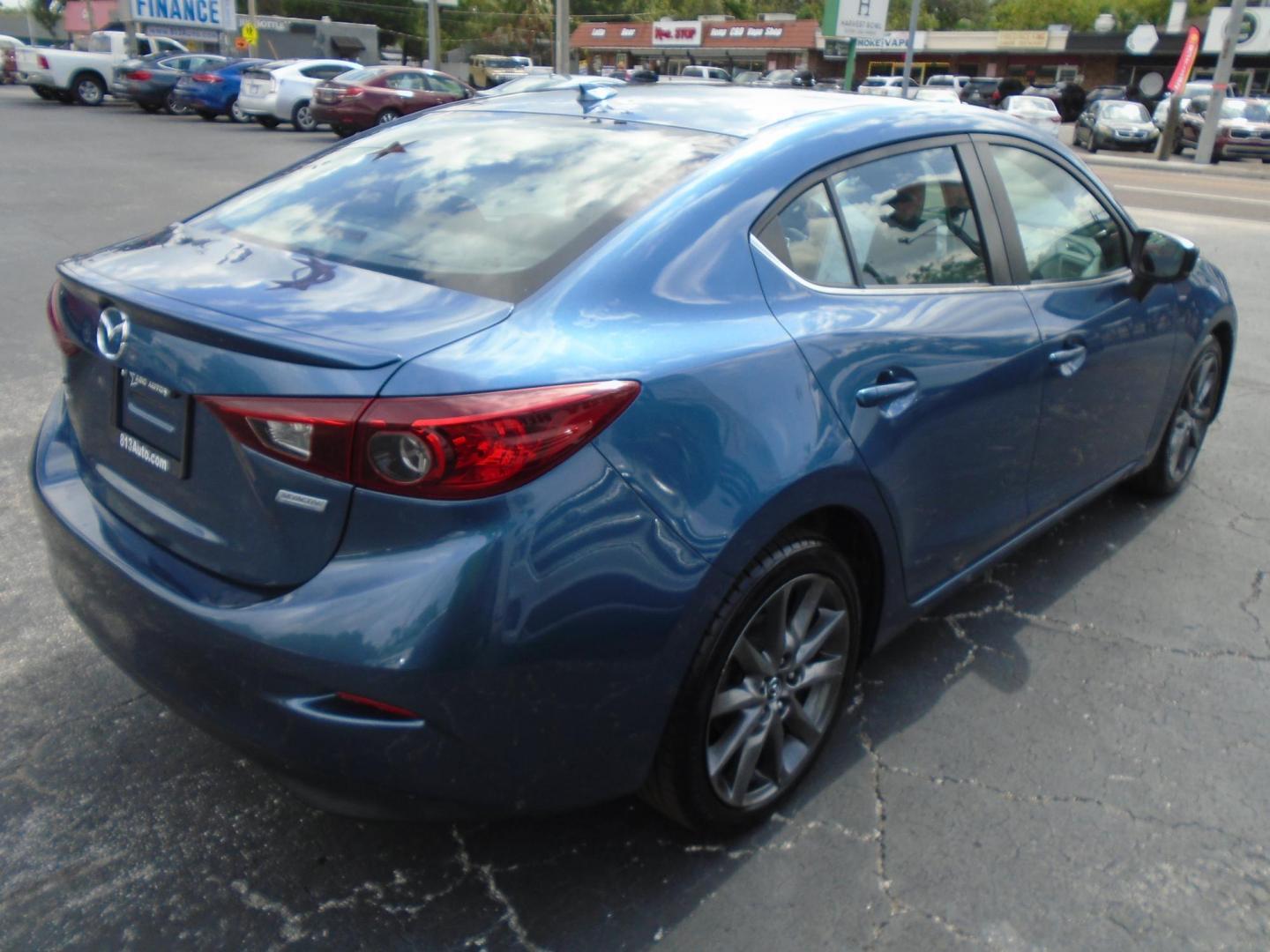 2018 Mazda MAZDA3 s Touring AT 4-Door (3MZBN1V36JM) with an 2.5L L4 DOHC 16V engine, 6A transmission, located at 6112 N Florida Avenue, Tampa, FL, 33604, (888) 521-5131, 27.954929, -82.459534 - Photo#3