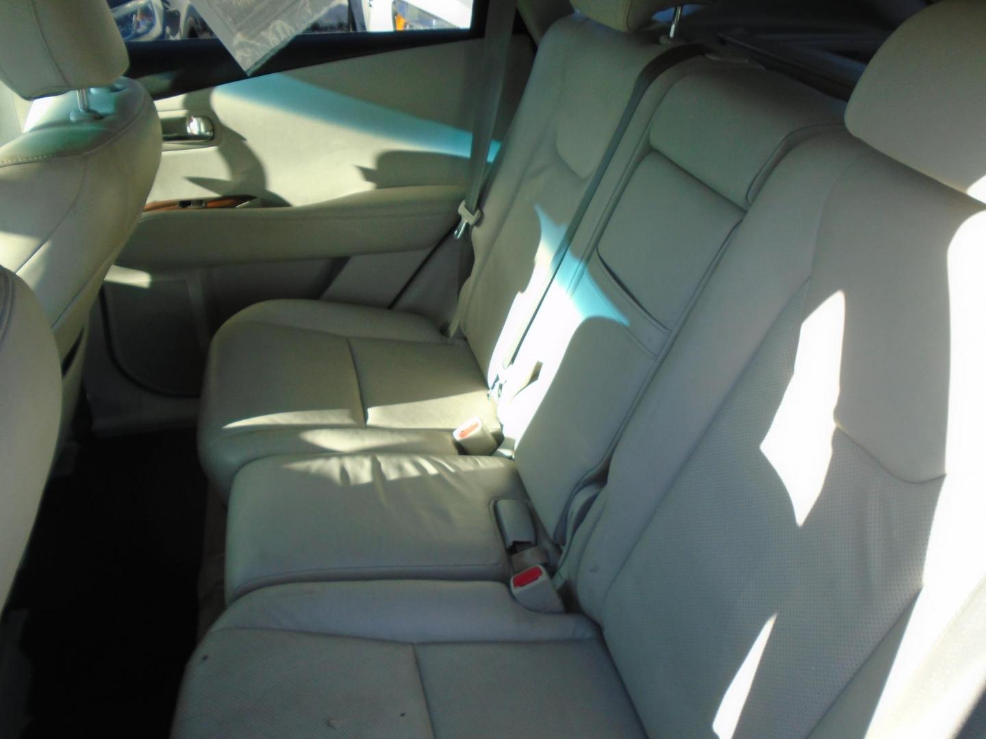2010 Lexus RX 350 FWD (JTJZK1BAXA2) with an 3.5L V6 DOHC 24V engine, 5-Speed Automatic transmission, located at 6112 N Florida Avenue, Tampa, FL, 33604, (888) 521-5131, 27.954929, -82.459534 - Photo#10