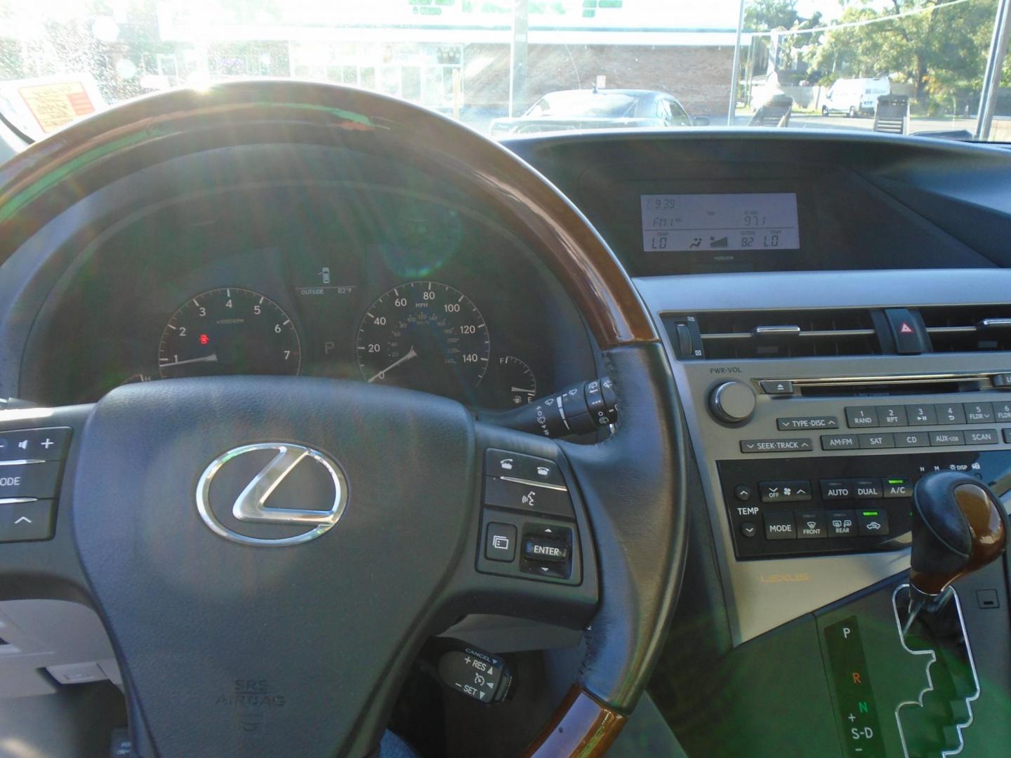 2010 Lexus RX 350 FWD (JTJZK1BAXA2) with an 3.5L V6 DOHC 24V engine, 5-Speed Automatic transmission, located at 6112 N Florida Avenue, Tampa, FL, 33604, (888) 521-5131, 27.954929, -82.459534 - Photo#12