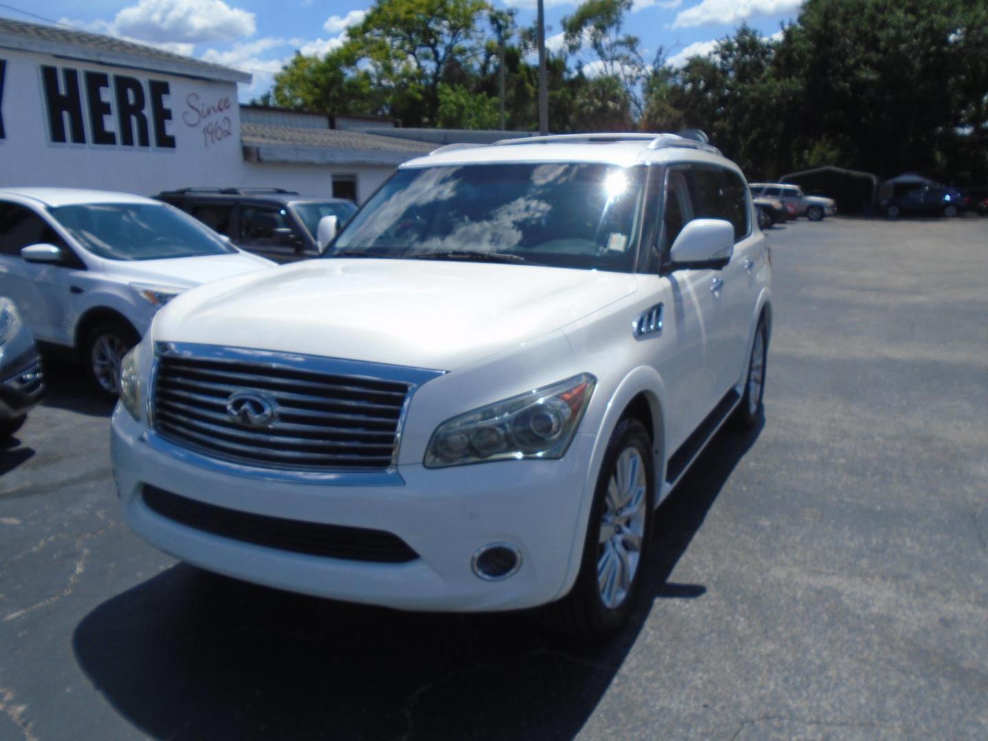 2012 Infiniti QX56 2WD (JN8AZ2NF5C9) with an 5.6L V8 DOHC 32V engine, 5-Speed Automatic transmission, located at 6112 N Florida Avenue, Tampa, FL, 33604, (888) 521-5131, 27.954929, -82.459534 - Photo#3