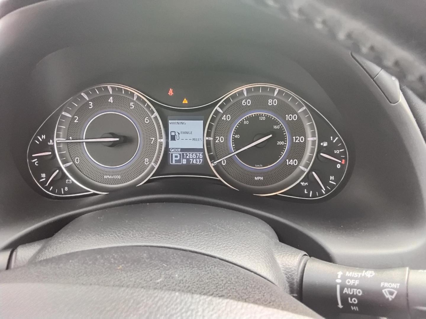 2012 White /Black Infiniti QX56 2WD (JN8AZ2NF5C9) with an 5.6L V8 DOHC 32V engine, 5-Speed Automatic transmission, located at 6112 N Florida Avenue, Tampa, FL, 33604, (888) 521-5131, 27.954929, -82.459534 - $499 down plus tax & tag.- Photo#16