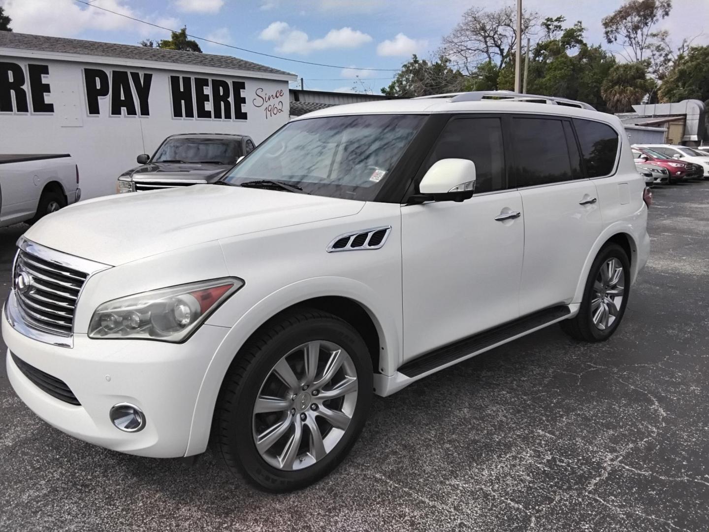 2012 White /Black Infiniti QX56 2WD (JN8AZ2NF5C9) with an 5.6L V8 DOHC 32V engine, 5-Speed Automatic transmission, located at 6112 N Florida Avenue, Tampa, FL, 33604, (888) 521-5131, 27.954929, -82.459534 - $499 down plus tax & tag. - Photo#3