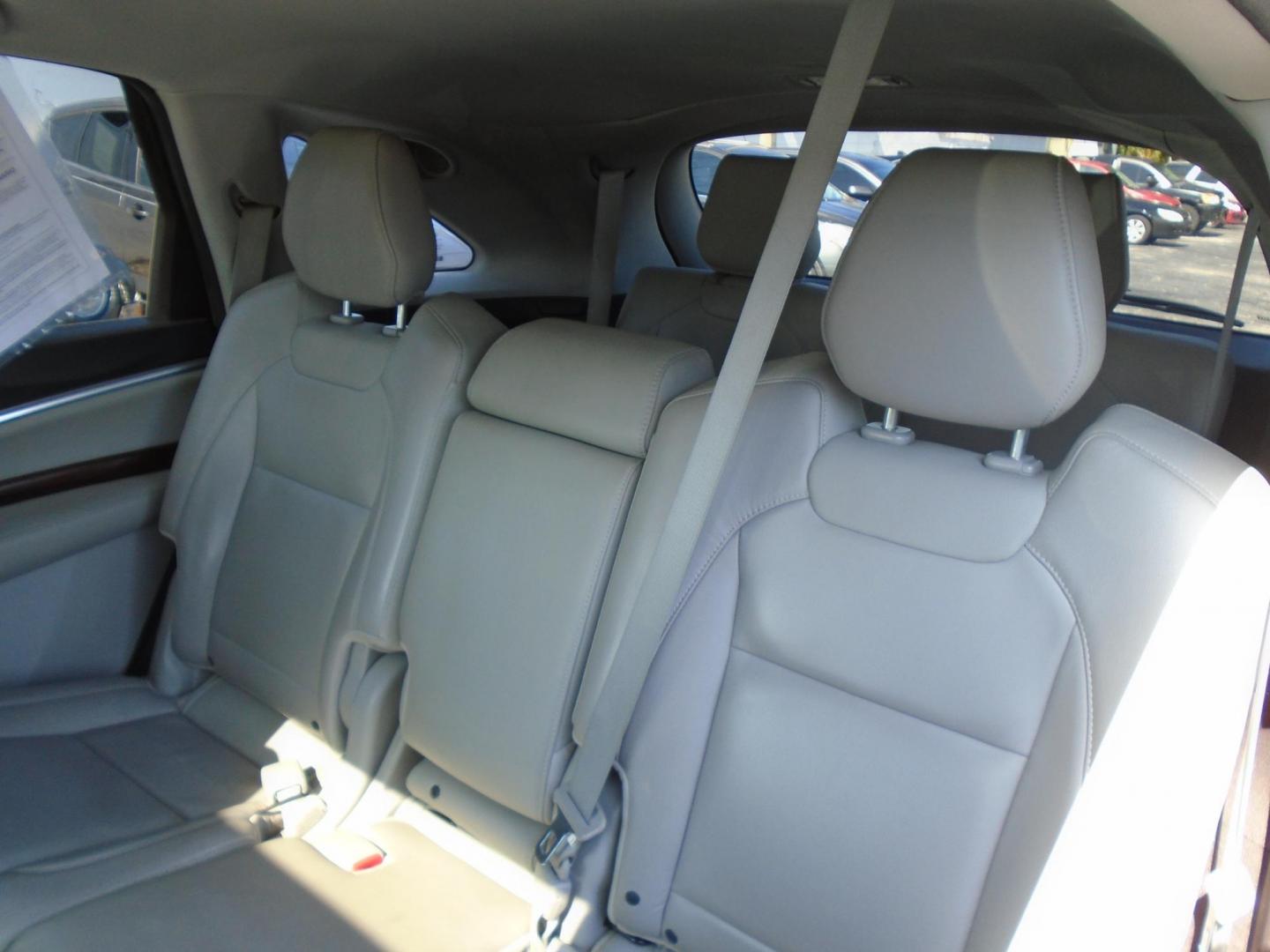 2014 Acura MDX 6-Spd AT w/Tech Package (5FRYD3H43EB) with an 3.5L V6 SOHC 24V engine, 6-Speed Automatic transmission, located at 6112 N Florida Avenue, Tampa, FL, 33604, (888) 521-5131, 27.954929, -82.459534 - Photo#12