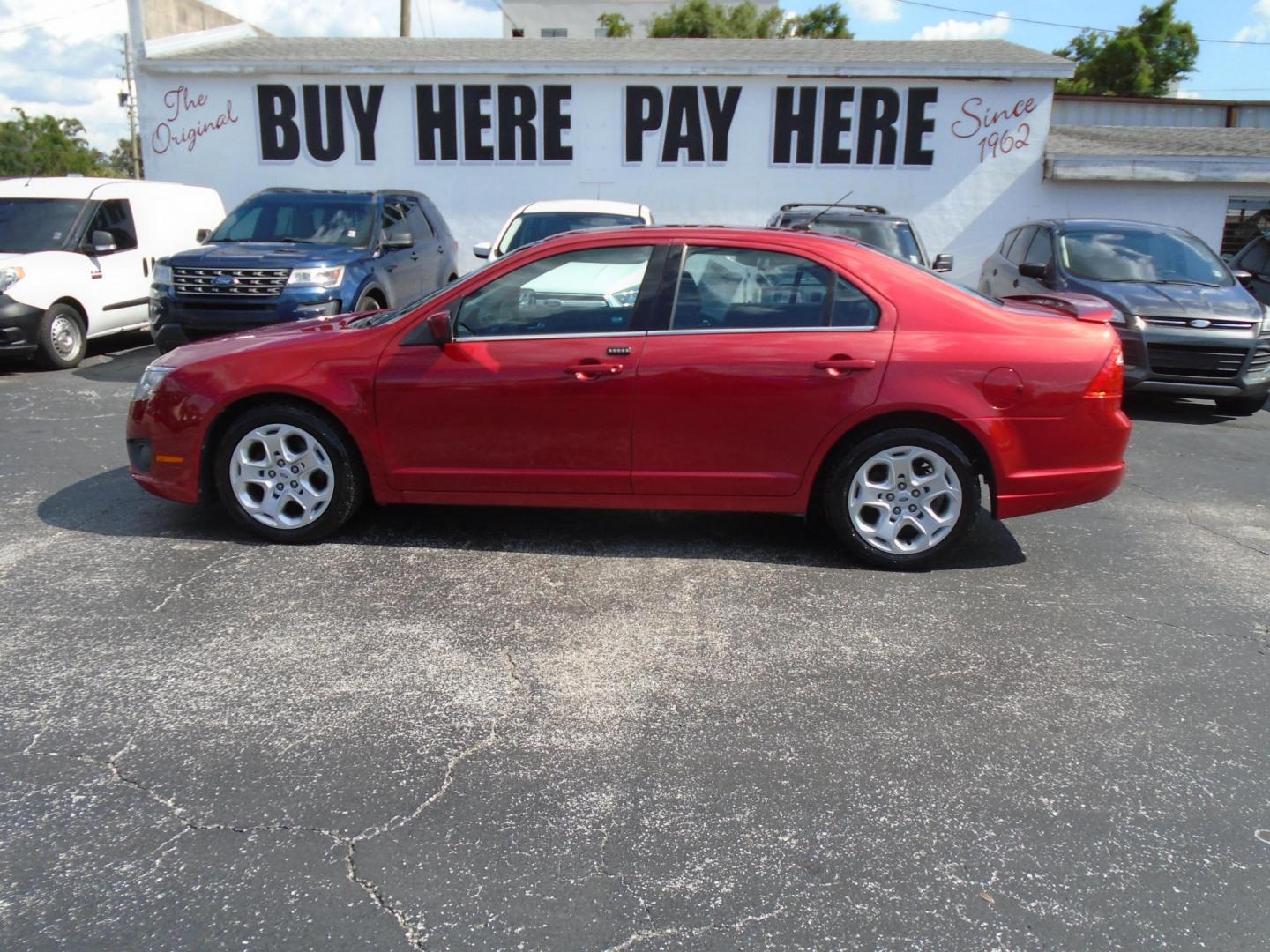2011 Ford Fusion I4 SE (3FAHP0HA6BR) with an 2.5L L4 DOHC 16V engine, located at 6112 N Florida Avenue, Tampa, FL, 33604, (888) 521-5131, 27.954929, -82.459534 - Photo#0