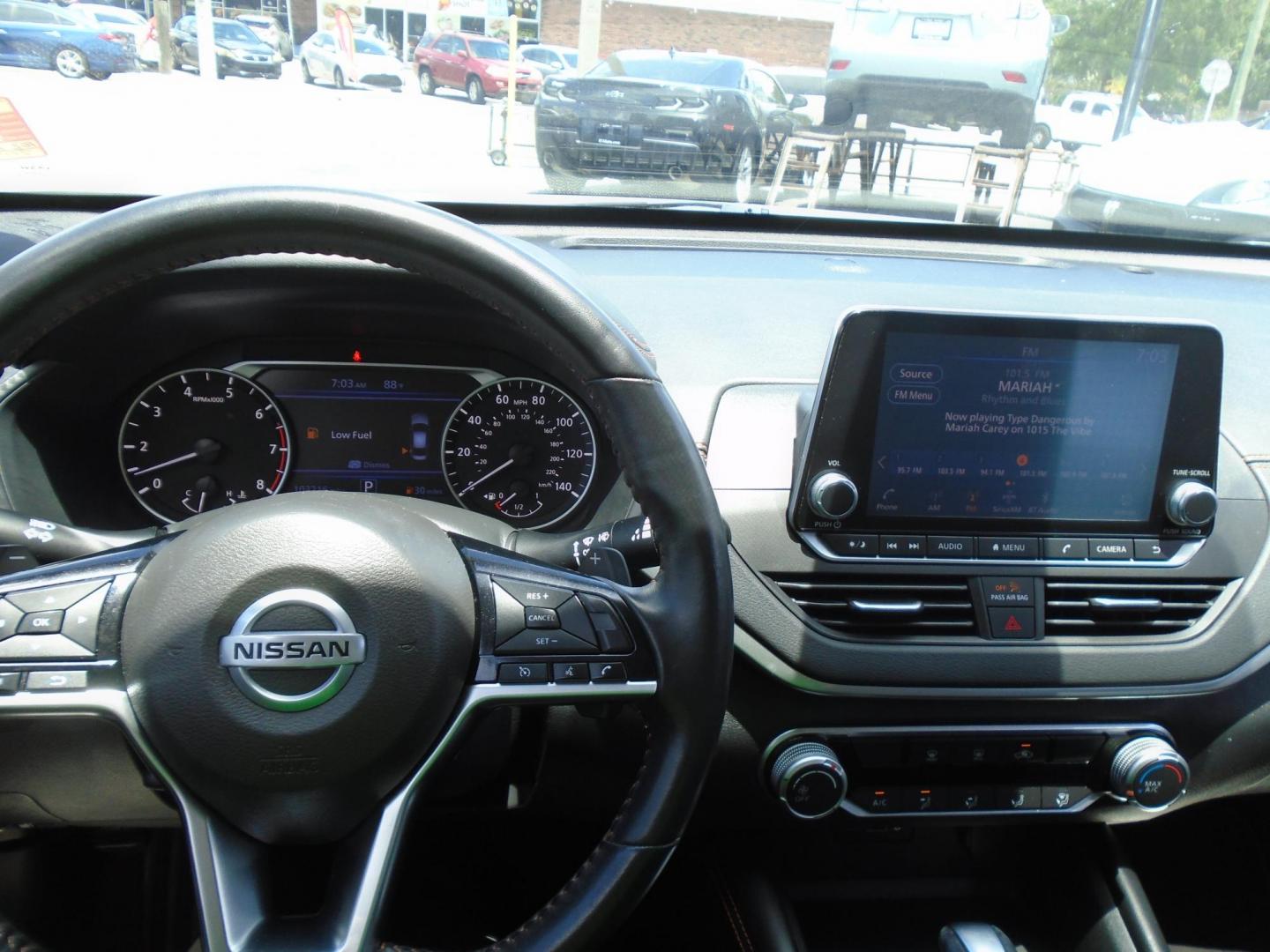 2020 Nissan Altima 2.5 SR (1N4BL4CV4LC) with an 2.5L L4 DOHC 16V engine, CVT transmission, located at 6112 N Florida Avenue, Tampa, FL, 33604, (888) 521-5131, 27.954929, -82.459534 - Photo#12
