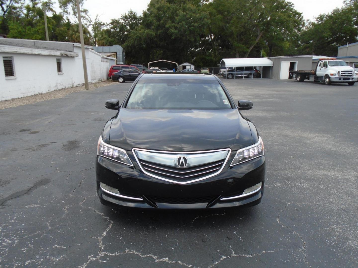 2014 BLACK /GREY Acura RLX 6-Spd AT w/Advance Package (JH4KC1F91EC) with an 3.5L V6 SOHC 24V engine, 6-Speed Automatic transmission, located at 6112 N Florida Avenue, Tampa, FL, 33604, (888) 521-5131, 27.954929, -82.459534 - 499 DOWN PLUS TAX TAG FEE!!!! - Photo#4