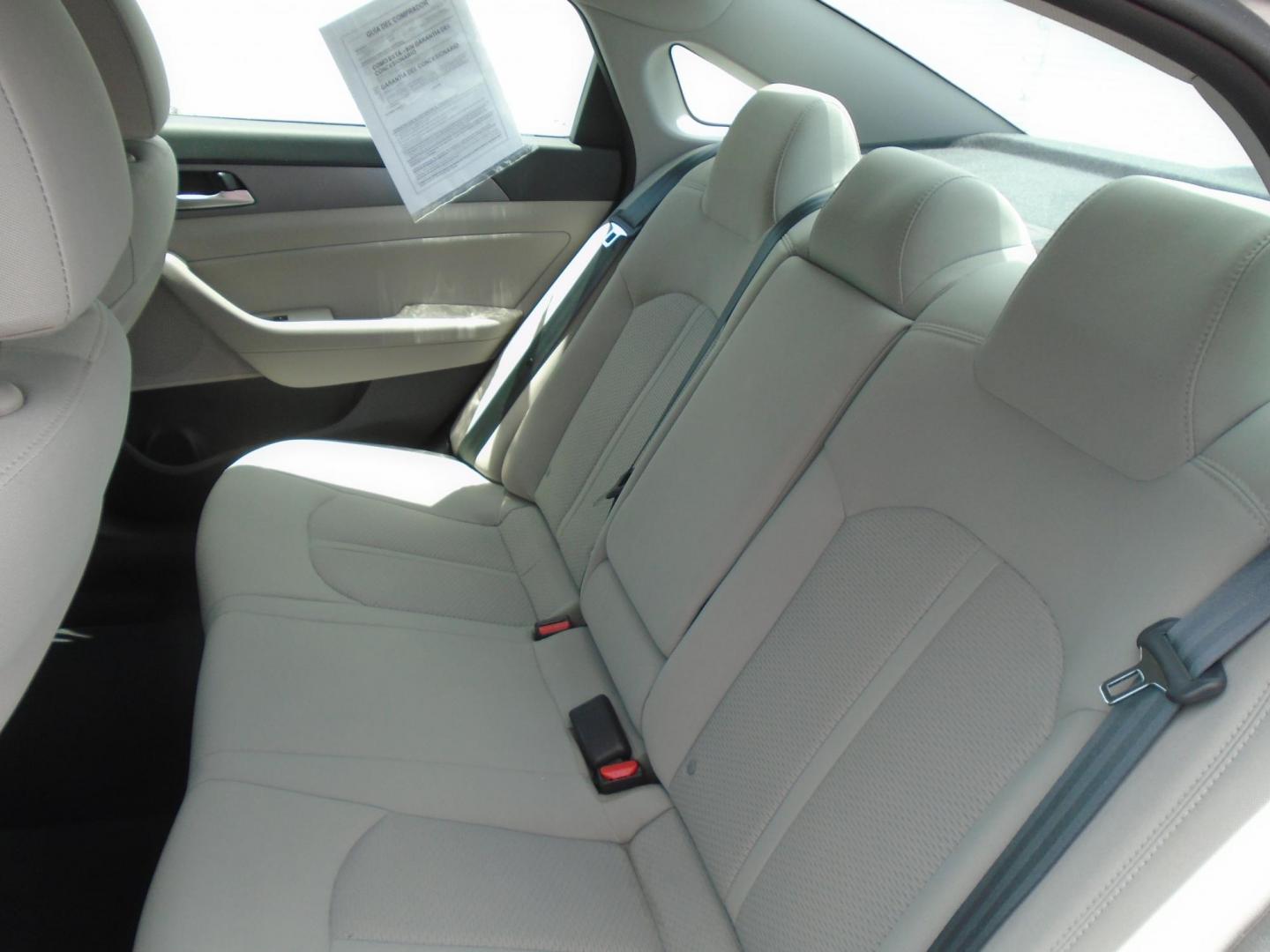 2014 BLACK /GREY Acura RLX 6-Spd AT w/Advance Package (JH4KC1F91EC) with an 3.5L V6 SOHC 24V engine, 6-Speed Automatic transmission, located at 6112 N Florida Avenue, Tampa, FL, 33604, (888) 521-5131, 27.954929, -82.459534 - 499 DOWN PLUS TAX TAG FEE!!!! - Photo#9