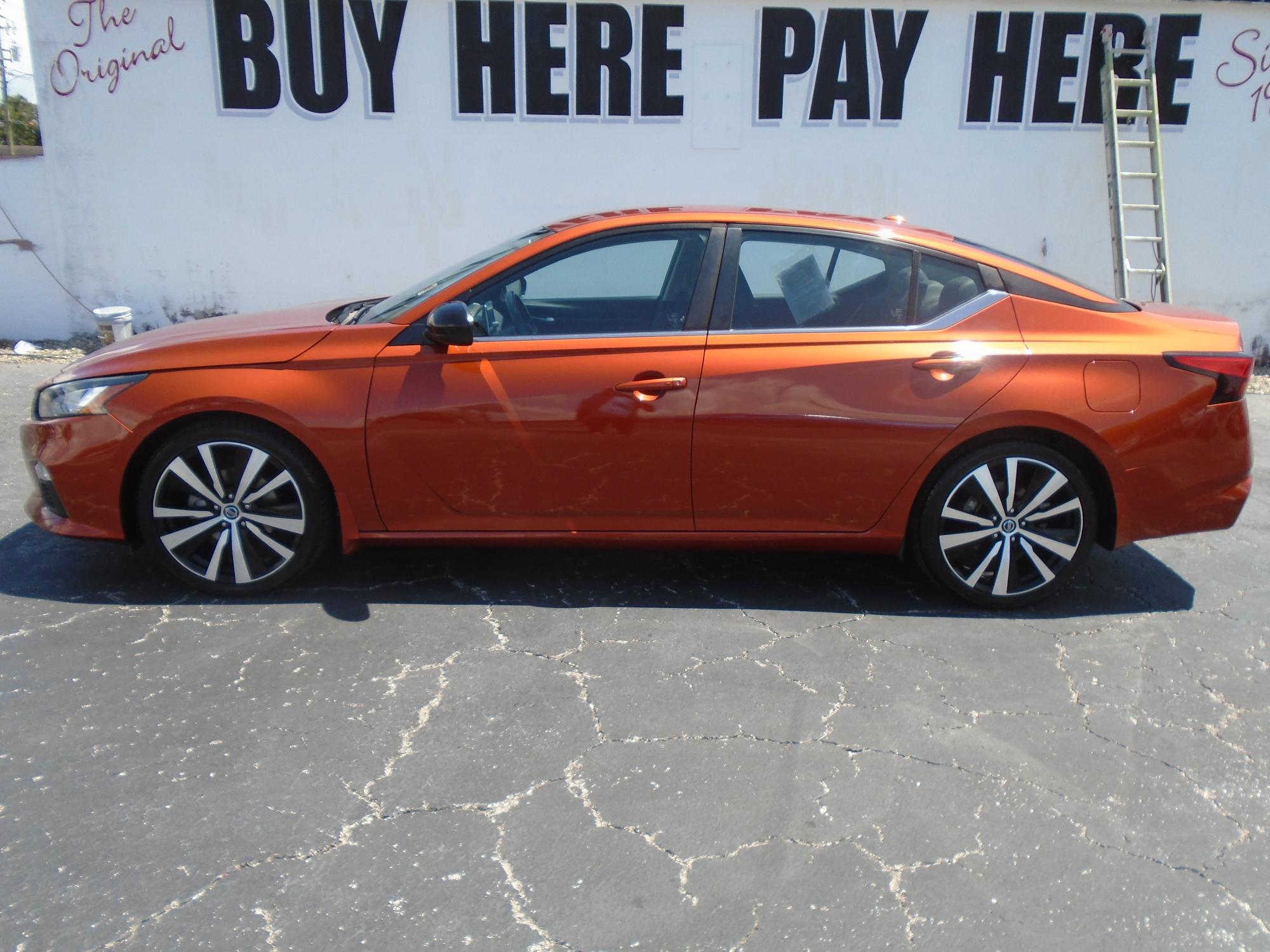 photo of 2019 Nissan Altima 2.5 SR