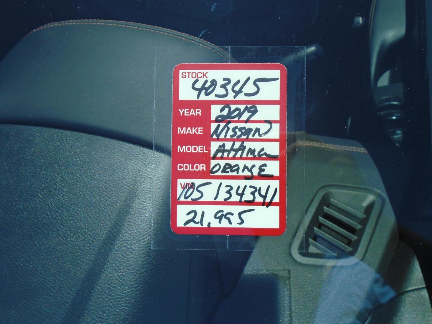 2019 orange /grey Nissan Altima 2.5 SR (1N4BL4CV6KC) with an 2.5L L4 DOHC 16V engine, CVT transmission, located at 6112 N Florida Avenue, Tampa, FL, 33604, (888) 521-5131, 27.954929, -82.459534 - 499 down plus tax & tag!!! - Photo#16