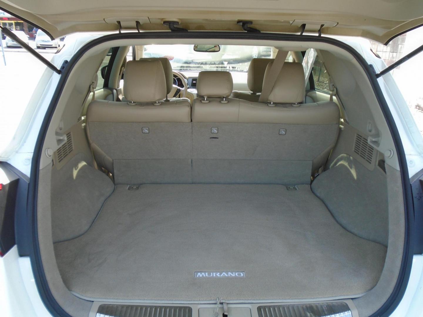 2013 WHITE /Beige Nissan Murano SV (JN8AZ1MU2DW) with an 3.5L V6 DOHC 24V engine, Continuously Variable Transmission transmission, located at 6112 N Florida Avenue, Tampa, FL, 33604, (888) 521-5131, 27.954929, -82.459534 - 499$ DOWN PLUS TAX & TAG - Photo#7