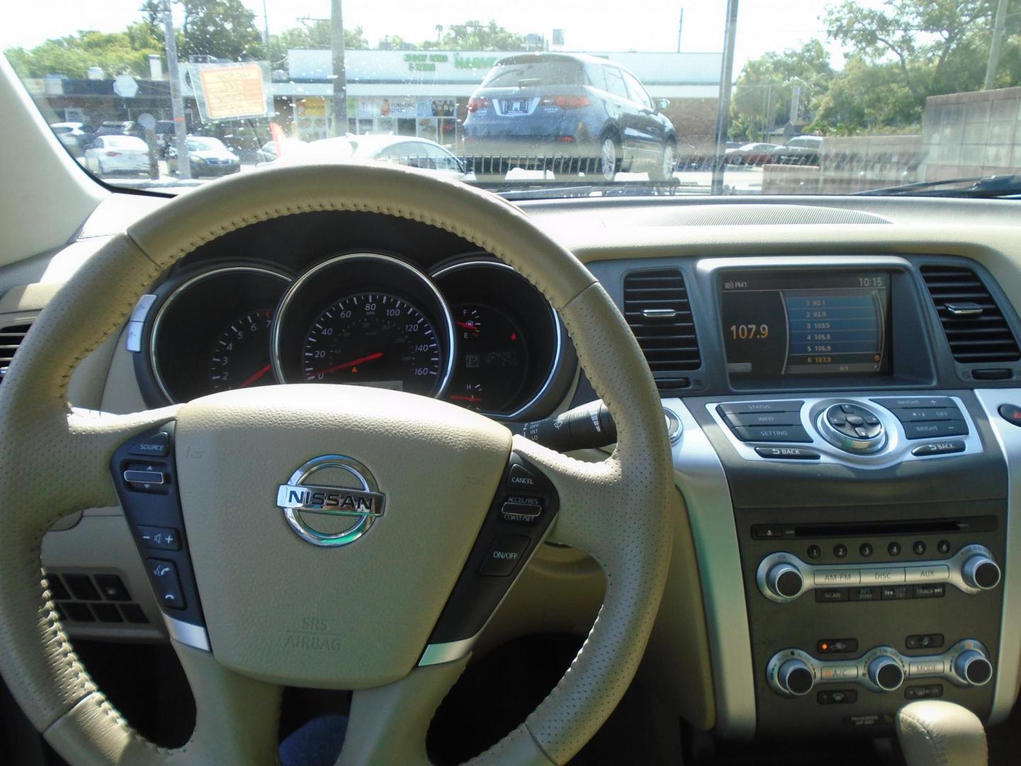 2013 WHITE /Beige Nissan Murano SV (JN8AZ1MU2DW) with an 3.5L V6 DOHC 24V engine, Continuously Variable Transmission transmission, located at 6112 N Florida Avenue, Tampa, FL, 33604, (888) 521-5131, 27.954929, -82.459534 - 499$ DOWN PLUS TAX & TAG - Photo#13