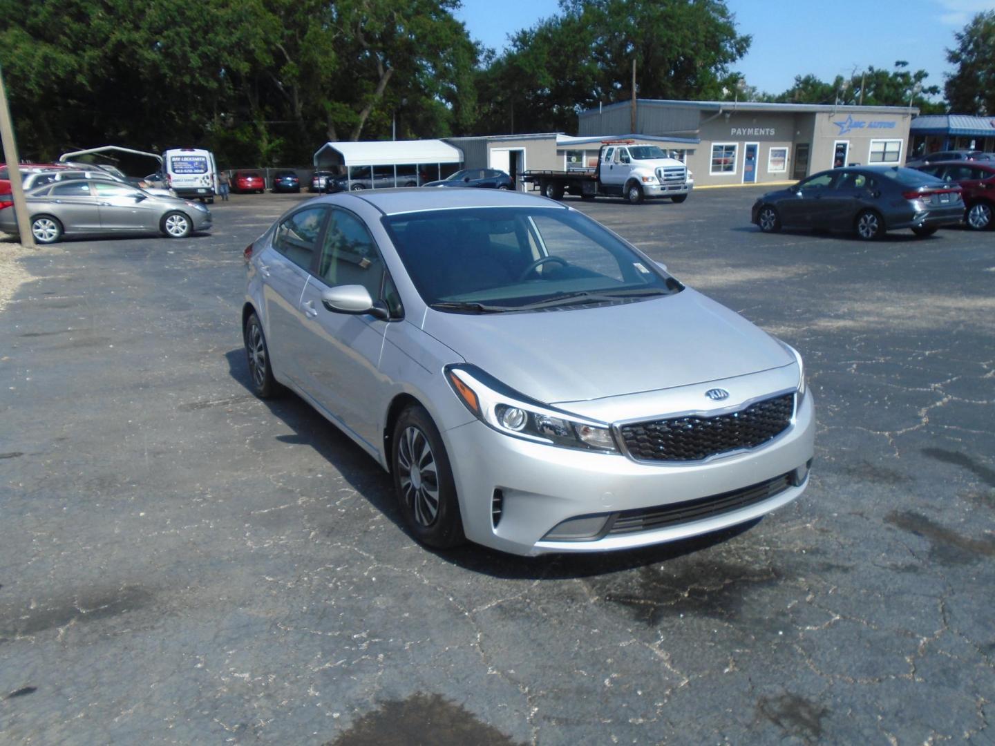 2017 SILVER /Grey Kia Forte LX 6M (3KPFK4A77HE) with an 2.0L L4 DOHC 16V engine, 6M transmission, located at 6112 N Florida Avenue, Tampa, FL, 33604, (888) 521-5131, 27.954929, -82.459534 - 499 DOWN PLUS TAX & TAG - Photo#3