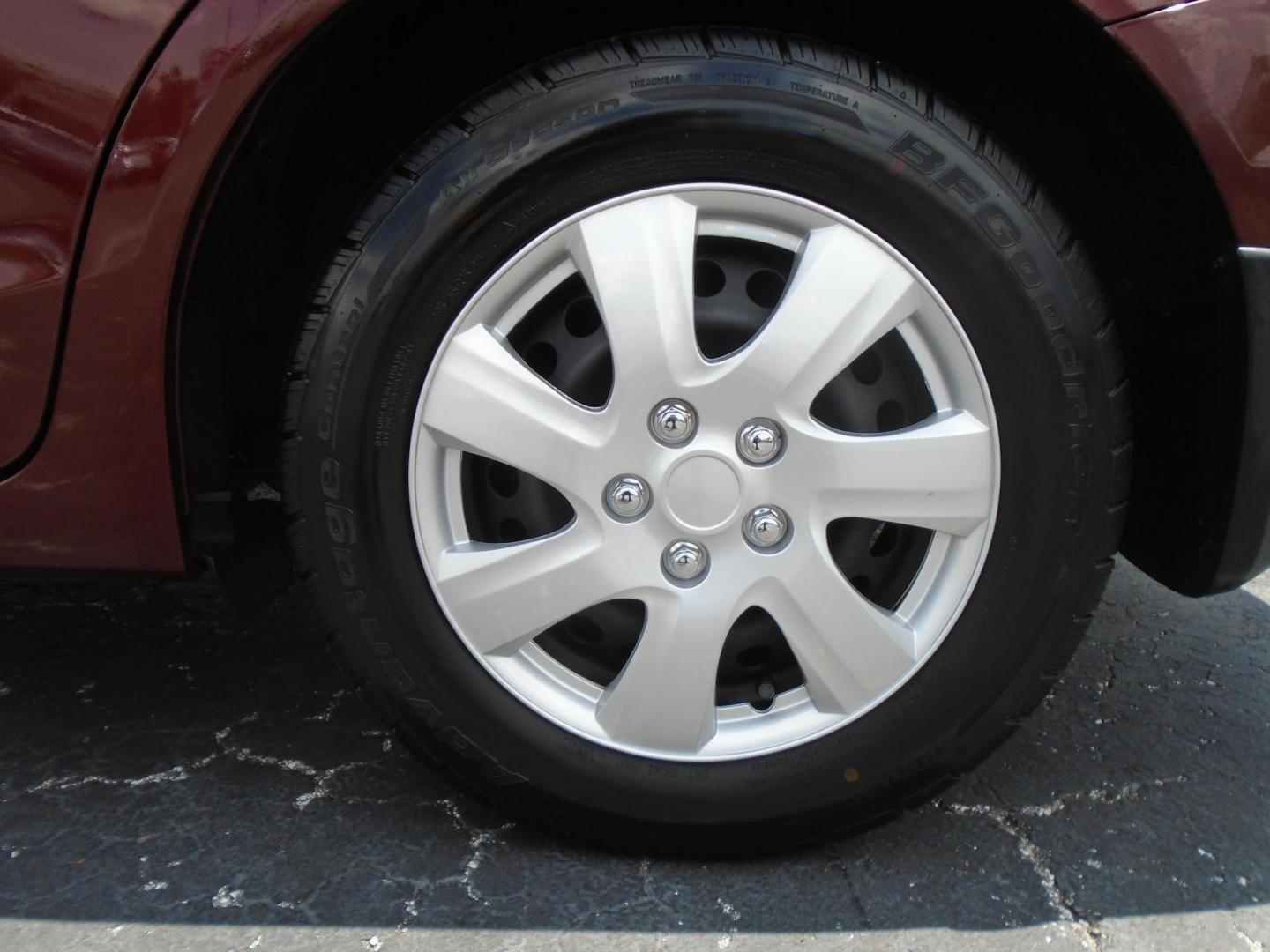 2015 RED /Beige Honda Civic LX Sedan CVT (19XFB2F59FE) with an 1.8L L4 SOHC 16V engine, Continuously Variable Transmission transmission, located at 6112 N Florida Avenue, Tampa, FL, 33604, (888) 521-5131, 27.954929, -82.459534 - 499 DOWN PLUS TAX & TAG - Photo#8