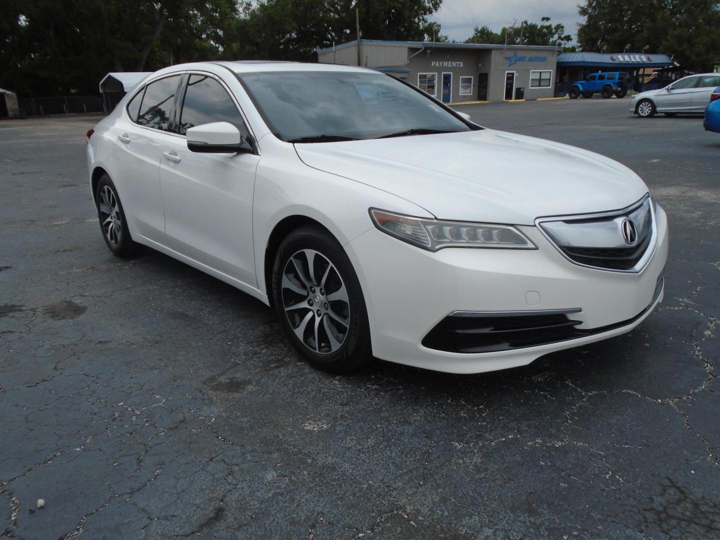 2015 WHITE /Beige Acura TLX 8-Spd DCT (19UUB1F35FA) with an 2.5L L4 DOHC 16V engine, 8-Speed Automatic transmission, located at 6112 N Florida Avenue, Tampa, FL, 33604, (888) 521-5131, 27.954929, -82.459534 - 499$ DOWN PLUX TAX & TAG - Photo#3