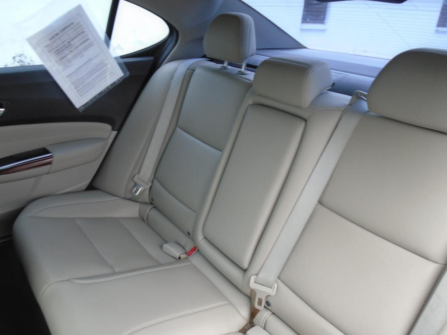 2015 WHITE /Beige Acura TLX 8-Spd DCT (19UUB1F35FA) with an 2.5L L4 DOHC 16V engine, 8-Speed Automatic transmission, located at 6112 N Florida Avenue, Tampa, FL, 33604, (888) 521-5131, 27.954929, -82.459534 - 499$ DOWN PLUX TAX & TAG - Photo#11