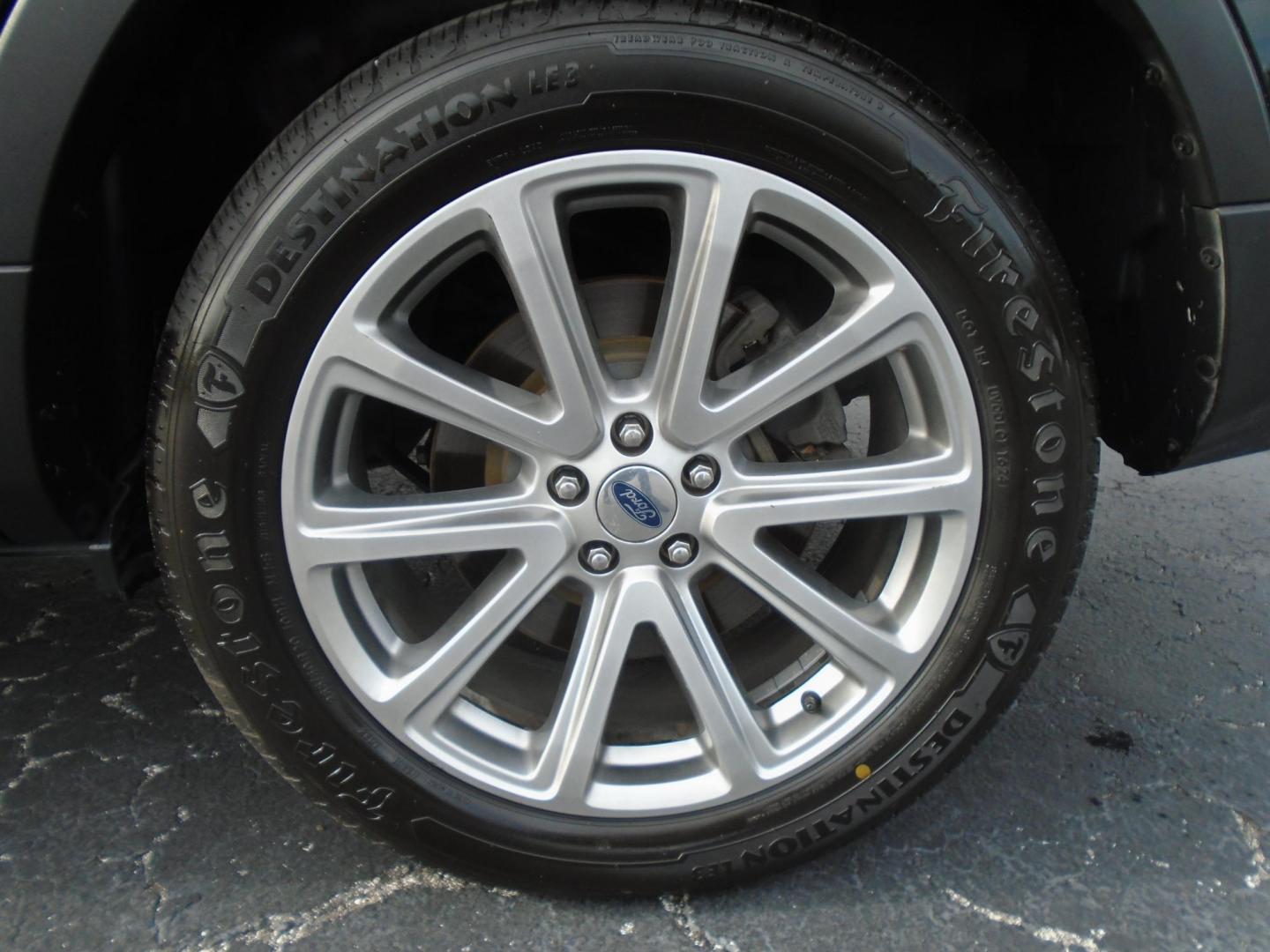 2017 BLACK /Black Ford Explorer Limited 4WD (1FM5K8F84HG) with an 3.5L V6 DOHC 24V engine, 6A transmission, located at 6112 N Florida Avenue, Tampa, FL, 33604, (888) 521-5131, 27.954929, -82.459534 - 499 DOWN PLUS TAX & TAG. - Photo#7