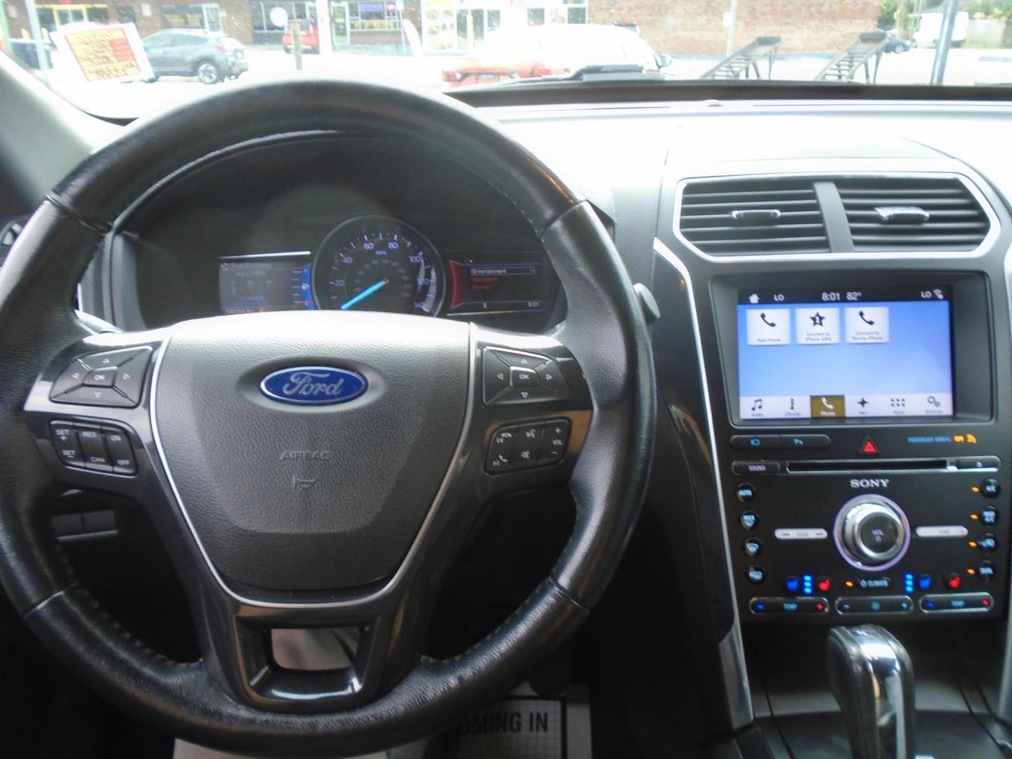 2017 BLACK /Black Ford Explorer Limited 4WD (1FM5K8F84HG) with an 3.5L V6 DOHC 24V engine, 6A transmission, located at 6112 N Florida Avenue, Tampa, FL, 33604, (888) 521-5131, 27.954929, -82.459534 - 499 DOWN PLUS TAX & TAG. - Photo#14