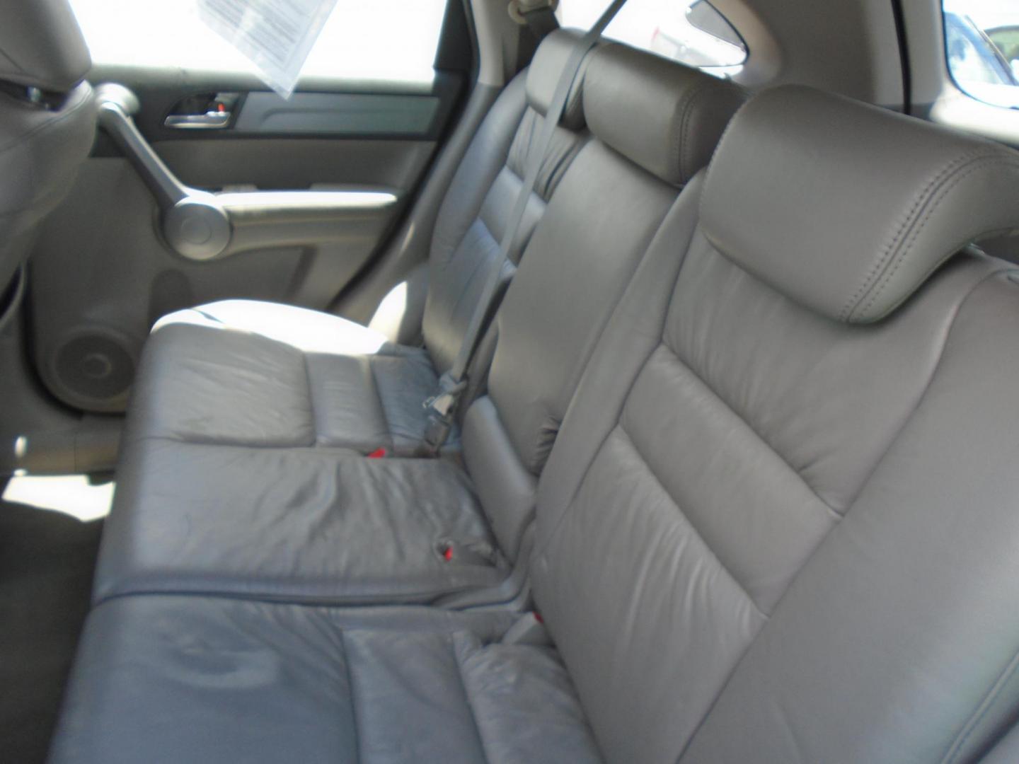 2009 LT BLUE /Beige Honda CR-V EX-L 2WD 5-Speed AT (5J6RE38789L) with an 2.4L L4 DOHC 16V engine, 5-Speed Automatic Overdrive transmission, located at 6112 N Florida Avenue, Tampa, FL, 33604, (888) 521-5131, 27.954929, -82.459534 - 499 DOWN PLUS TAX & TAG - Photo#12