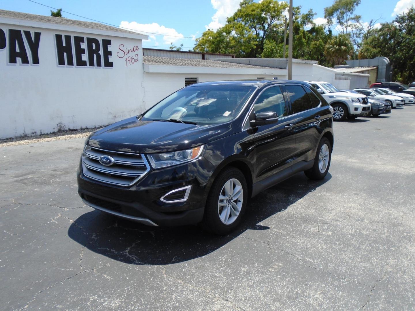 2018 BLACK /Grey Ford Edge SEL FWD (2FMPK3J94JB) with an 2.0L L4 DOHC 16V engine, 6A transmission, located at 6112 N Florida Avenue, Tampa, FL, 33604, (888) 521-5131, 27.954929, -82.459534 - 499 DOWN PLUS TAX & TAG - Photo#3