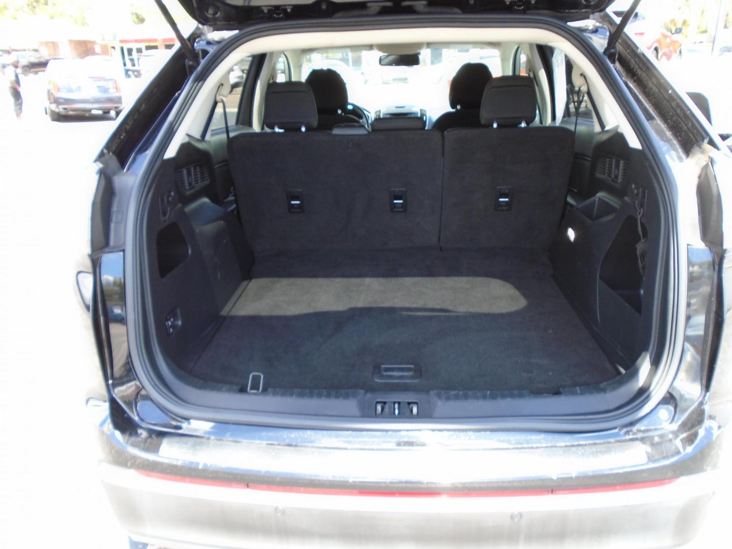 2018 BLACK /Grey Ford Edge SEL FWD (2FMPK3J94JB) with an 2.0L L4 DOHC 16V engine, 6A transmission, located at 6112 N Florida Avenue, Tampa, FL, 33604, (888) 521-5131, 27.954929, -82.459534 - 499 DOWN PLUS TAX & TAG - Photo#7