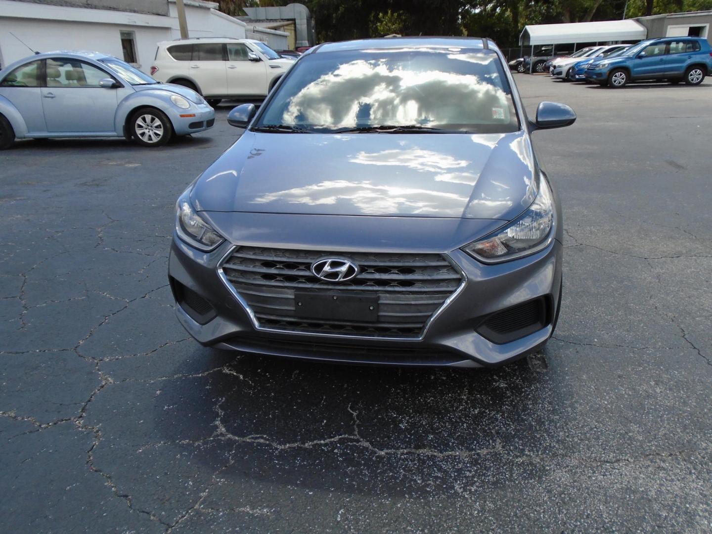 2018 Blue /Grey Hyundai Accent SEL 4-Door 6A (3KPC24A3XJE) with an 1.6L L4 DOHC 16V engine, 6A transmission, located at 6112 N Florida Avenue, Tampa, FL, 33604, (888) 521-5131, 27.954929, -82.459534 - 499 DOWN PLUS TAX & TAG. - Photo#1