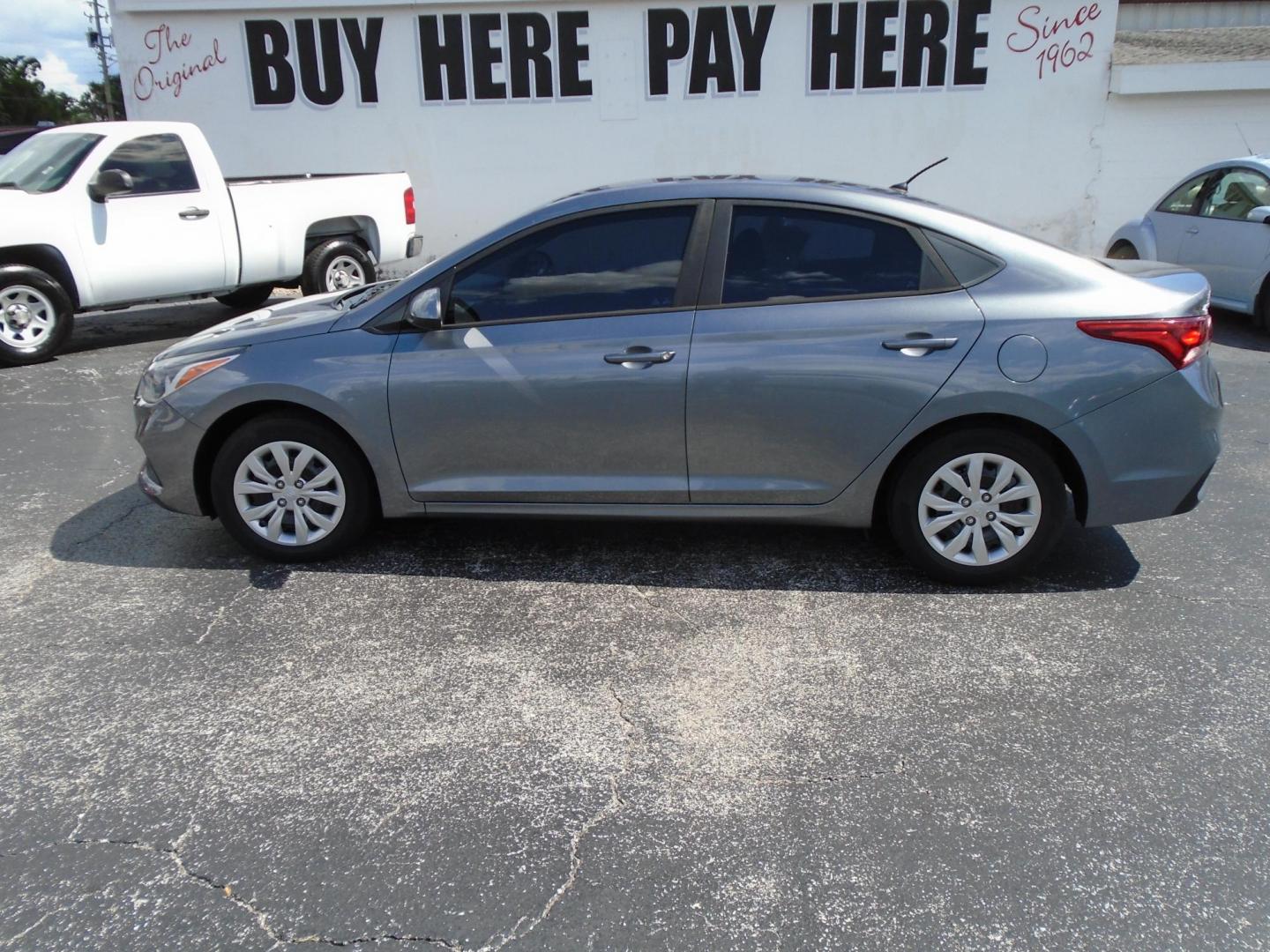 2018 Blue /Grey Hyundai Accent SEL 4-Door 6A (3KPC24A3XJE) with an 1.6L L4 DOHC 16V engine, 6A transmission, located at 6112 N Florida Avenue, Tampa, FL, 33604, (888) 521-5131, 27.954929, -82.459534 - 499 DOWN PLUS TAX & TAG. - Photo#0