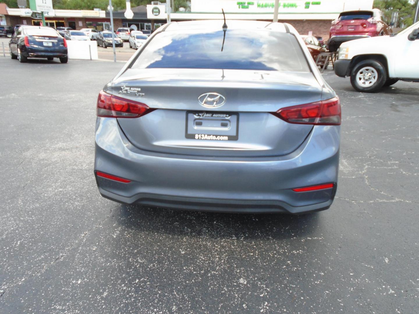 2018 Blue /Grey Hyundai Accent SEL 4-Door 6A (3KPC24A3XJE) with an 1.6L L4 DOHC 16V engine, 6A transmission, located at 6112 N Florida Avenue, Tampa, FL, 33604, (888) 521-5131, 27.954929, -82.459534 - 499 DOWN PLUS TAX & TAG. - Photo#4