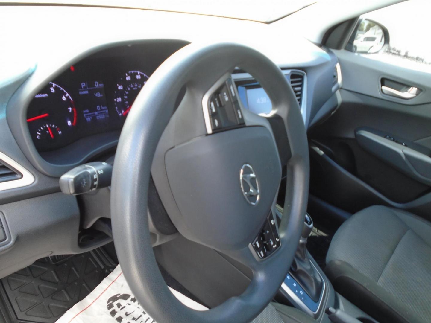 2018 Blue /Grey Hyundai Accent SEL 4-Door 6A (3KPC24A3XJE) with an 1.6L L4 DOHC 16V engine, 6A transmission, located at 6112 N Florida Avenue, Tampa, FL, 33604, (888) 521-5131, 27.954929, -82.459534 - 499 DOWN PLUS TAX & TAG. - Photo#10