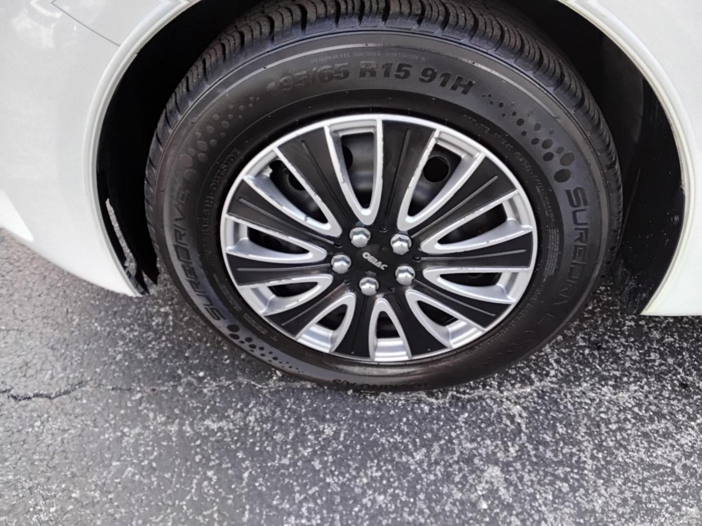 2017 White /Black Kia Forte LX 6M (3KPFK4A7XHE) with an 2.0L L4 DOHC 16V engine, 6M transmission, located at 6112 N Florida Avenue, Tampa, FL, 33604, (888) 521-5131, 27.954929, -82.459534 - 499 DOWN PLUS TAX & TAG. - Photo#15