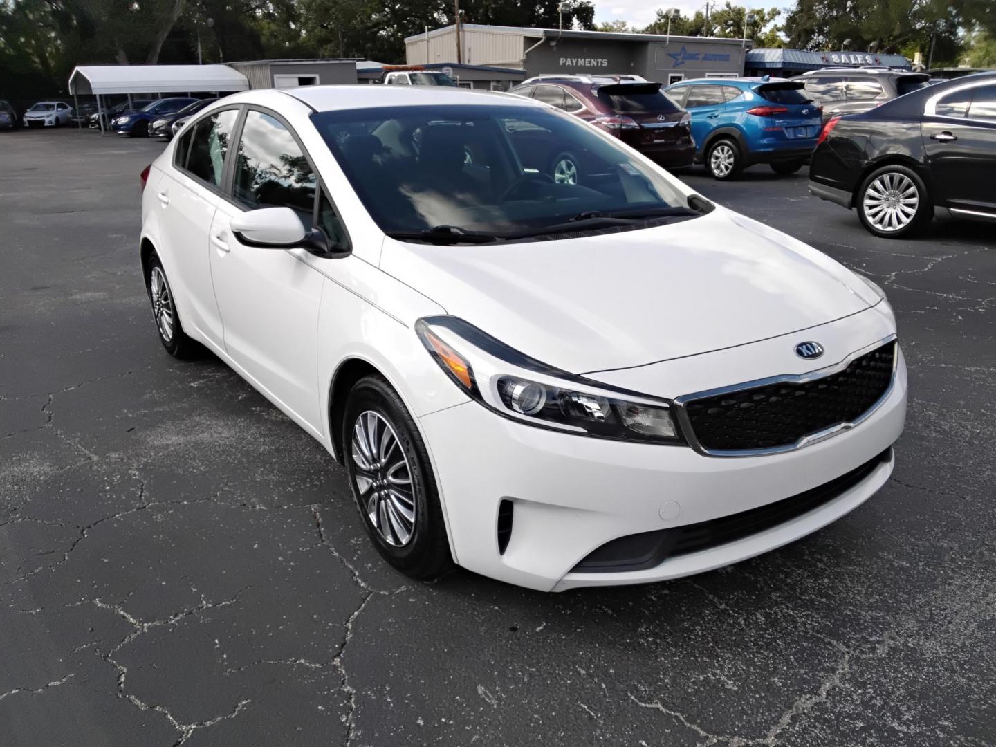 2017 White /Black Kia Forte LX 6M (3KPFK4A7XHE) with an 2.0L L4 DOHC 16V engine, 6M transmission, located at 6112 N Florida Avenue, Tampa, FL, 33604, (888) 521-5131, 27.954929, -82.459534 - 499 DOWN PLUS TAX & TAG. - Photo#2