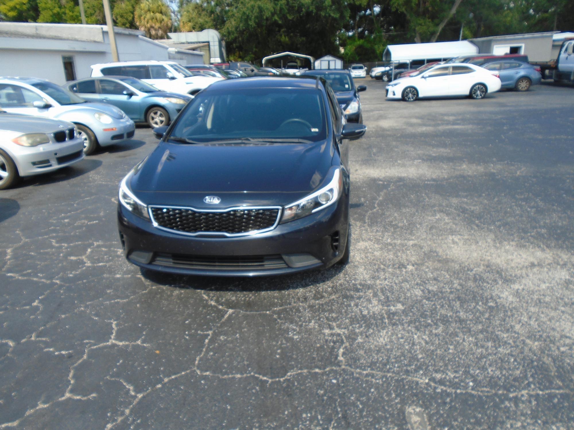photo of 2018 Kia Forte 5-Door LX