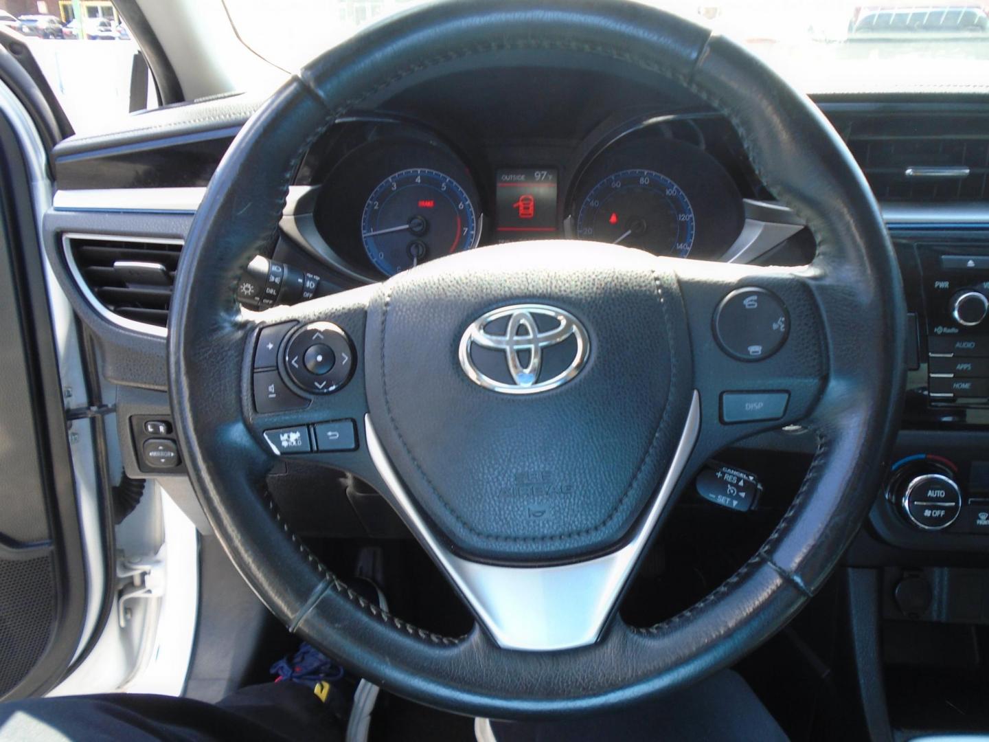 2014 White /Grey Toyota Corolla L 4-Speed AT (2T1BURHE7EC) with an 1.8L L4 DOHC 16V engine, 4-Speed Automatic transmission, located at 6112 N Florida Avenue, Tampa, FL, 33604, (888) 521-5131, 27.954929, -82.459534 - 499 down plus tax & tag. - Photo#11