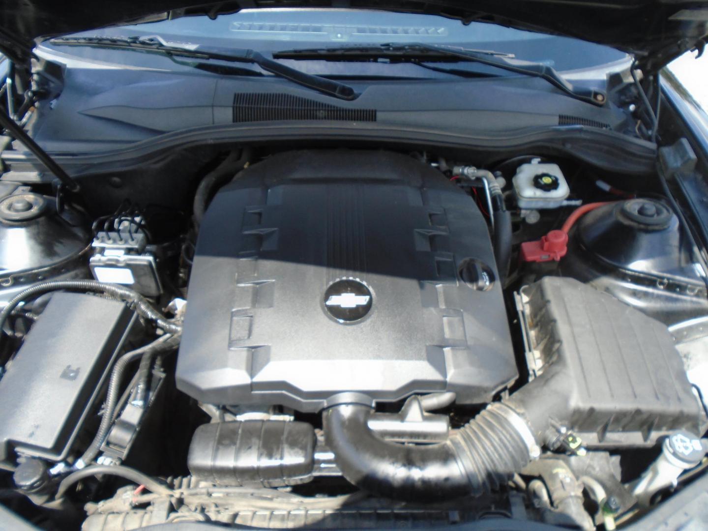 2011 BLACK /Grey Chevrolet Camaro LS Coupe (2G1FA1ED9B9) with an 3.6L V6 DOHC 24V engine, 6-Speed Automatic transmission, located at 6112 N Florida Avenue, Tampa, FL, 33604, (888) 521-5131, 27.954929, -82.459534 - 499 DOWN PLUS TAX & TAG. - Photo#14