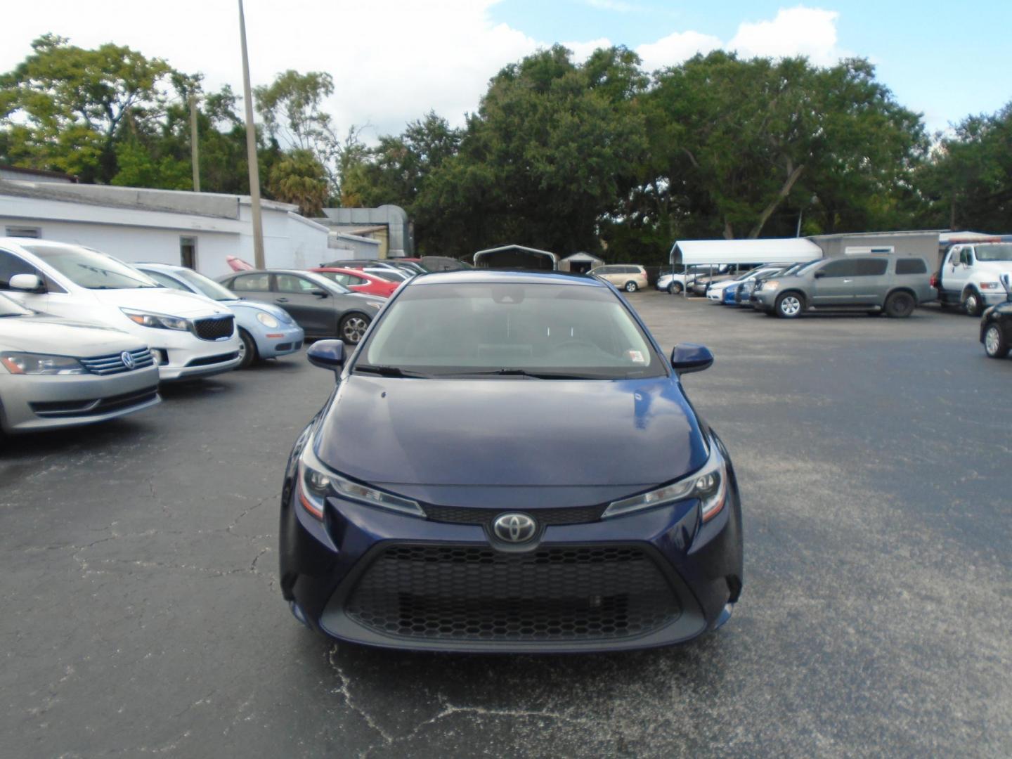 2020 Blue /Grey Toyota Corolla LE (JTDEPRAE8LJ) with an 1.8L L4 DOHC 16V engine, CVT transmission, located at 6112 N Florida Avenue, Tampa, FL, 33604, (888) 521-5131, 27.954929, -82.459534 - 499$ DOWN PLUS TAX & TAG. - Photo#2