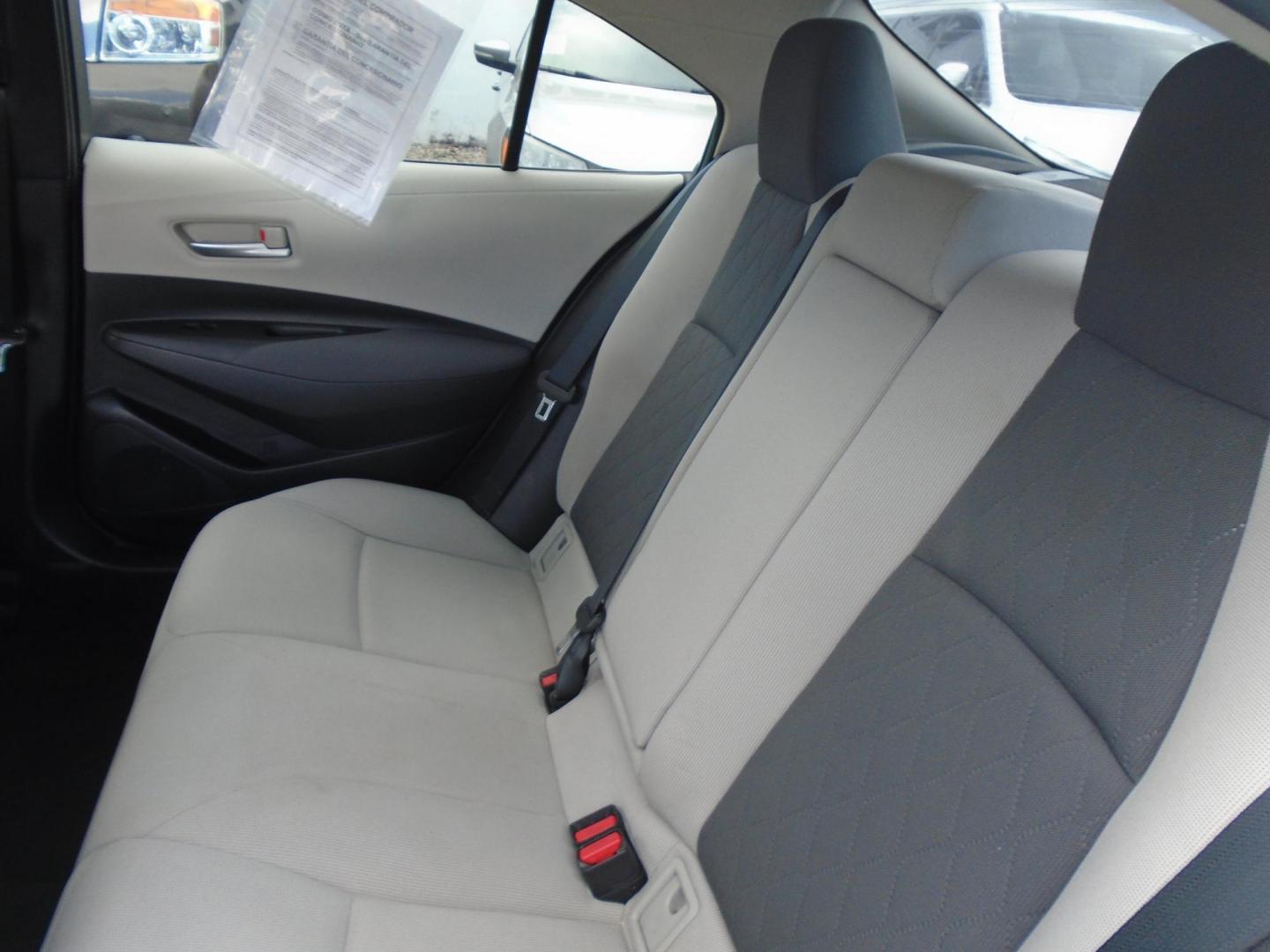 2020 Blue /Grey Toyota Corolla LE (JTDEPRAE8LJ) with an 1.8L L4 DOHC 16V engine, CVT transmission, located at 6112 N Florida Avenue, Tampa, FL, 33604, (888) 521-5131, 27.954929, -82.459534 - 499$ DOWN PLUS TAX & TAG. - Photo#13