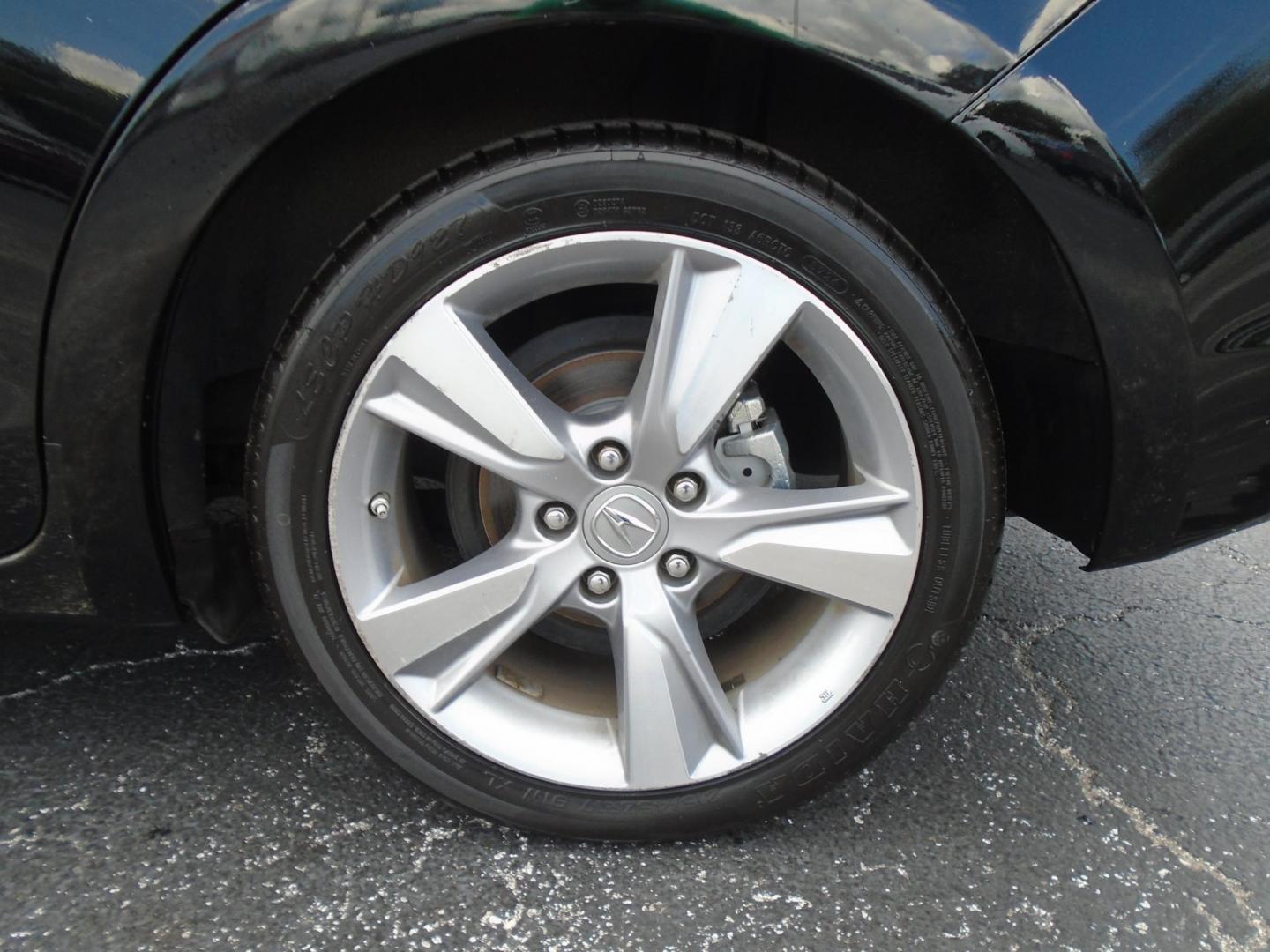 2013 BLACK /Beige Acura ILX 5-Spd AT w/ Technology Package (19VDE1F74DE) with an 2.0L L4 16V DOHC engine, 5-Speed Automatic transmission, located at 6112 N Florida Avenue, Tampa, FL, 33604, (888) 521-5131, 27.954929, -82.459534 - 499$ DOWN PLUS TAX & TAG. - Photo#7