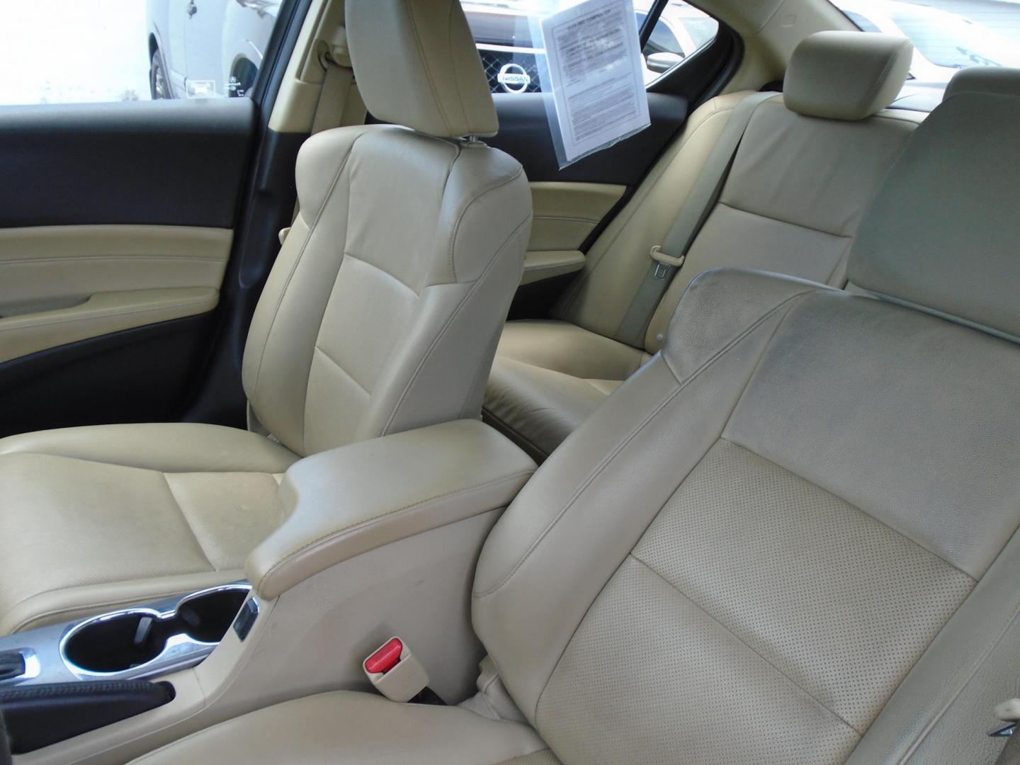 2013 BLACK /Beige Acura ILX 5-Spd AT w/ Technology Package (19VDE1F74DE) with an 2.0L L4 16V DOHC engine, 5-Speed Automatic transmission, located at 6112 N Florida Avenue, Tampa, FL, 33604, (888) 521-5131, 27.954929, -82.459534 - 499$ DOWN PLUS TAX & TAG. - Photo#12