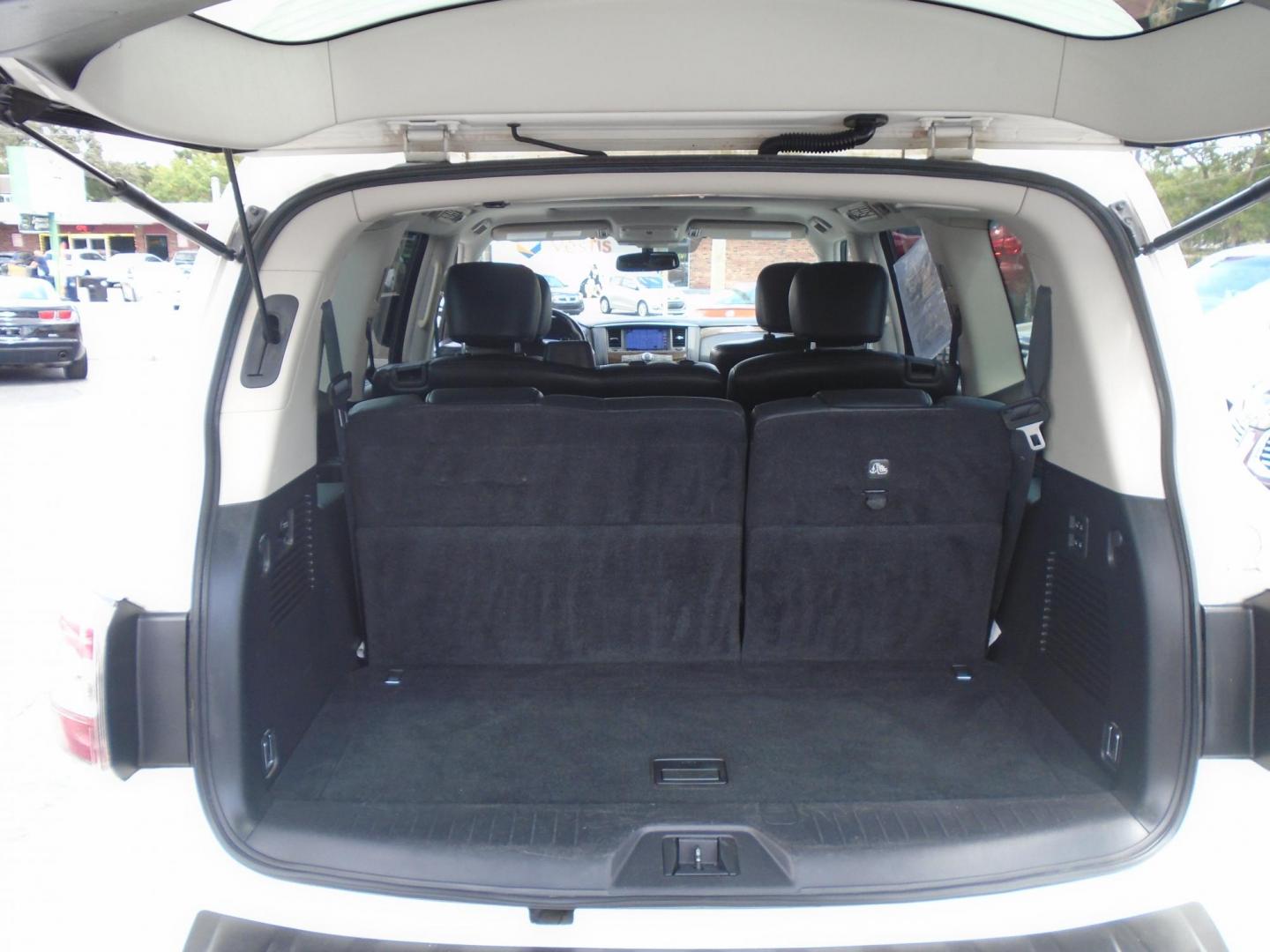 2019 White /BLACK Nissan Armada SL 2WD (JN8AY2ND6KX) with an 5.6L V8 DOHC 32V engine, 7A transmission, located at 6112 N Florida Avenue, Tampa, FL, 33604, (888) 521-5131, 27.954929, -82.459534 - 499$ DOWN PLUS TAX & TAG. - Photo#7