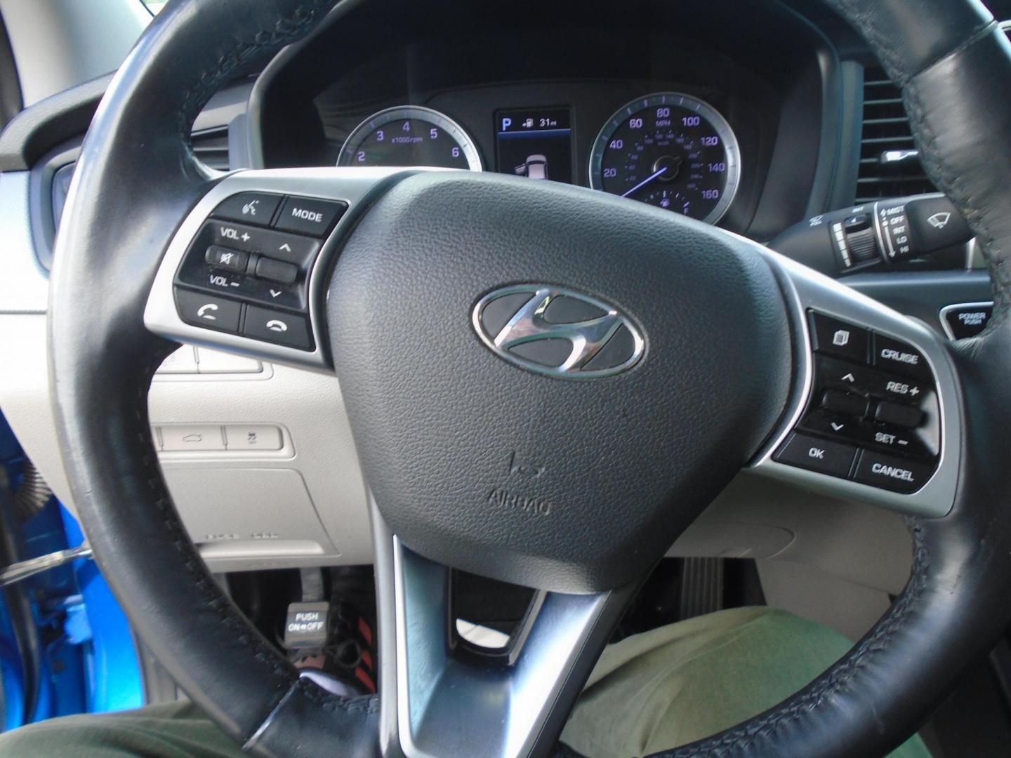 2019 Blue /Beige Hyundai Sonata Sport (5NPE34AF2KH) with an 2.4L L4 DOHC 16V engine, 6A transmission, located at 6112 N Florida Avenue, Tampa, FL, 33604, (888) 521-5131, 27.954929, -82.459534 - 499$ DOWN PLUS TAX & TAG. - Photo#6