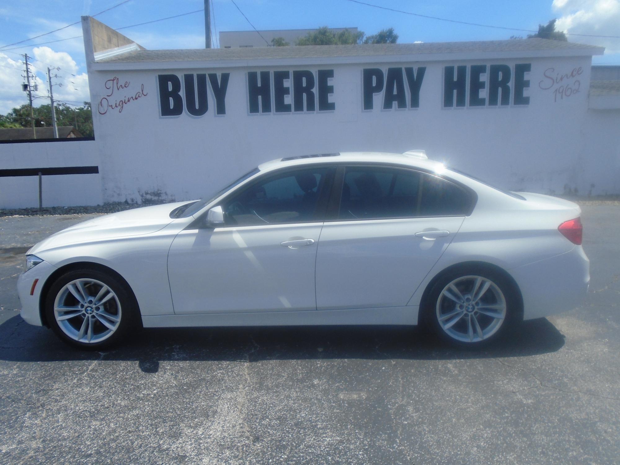 photo of 2018 BMW 3-Series 320i Sedan