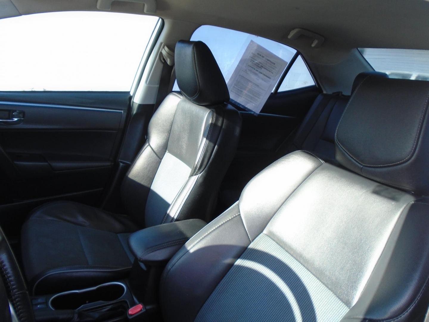 2016 White /GREY Toyota Corolla L 4-Speed AT (5YFBURHE9GP) with an 1.8L L4 DOHC 16V engine, 4A transmission, located at 6112 N Florida Avenue, Tampa, FL, 33604, (888) 521-5131, 27.954929, -82.459534 - 499$ down plus tax & tag. - Photo#12