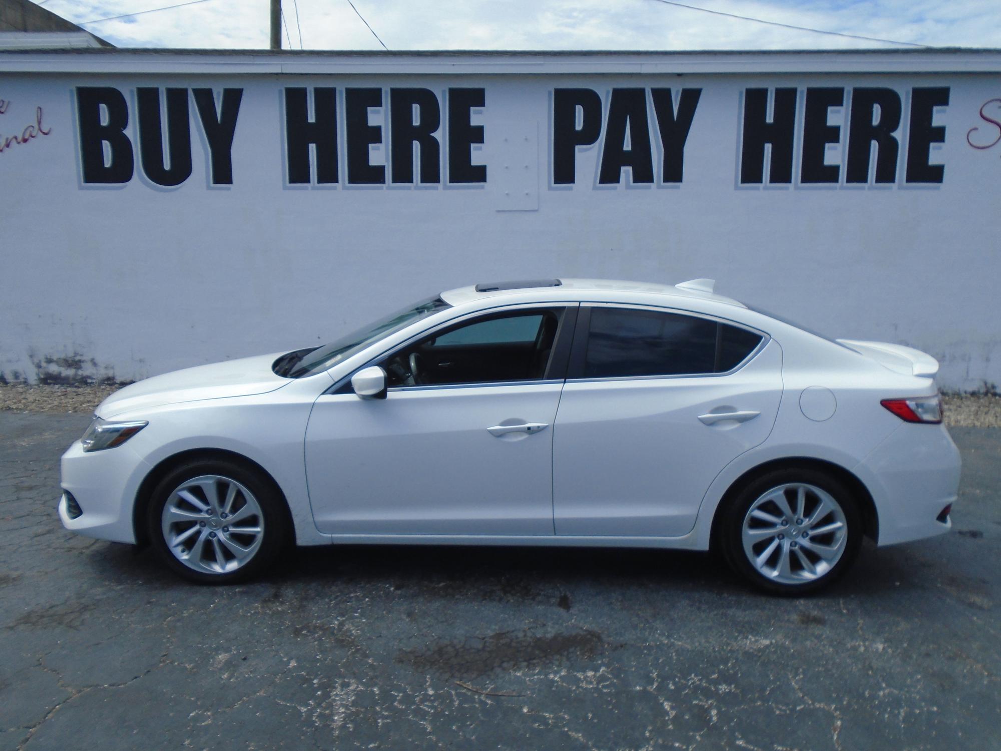 photo of 2017 Acura ILX 8-Spd AT w/ AcuraWatch Plus Package