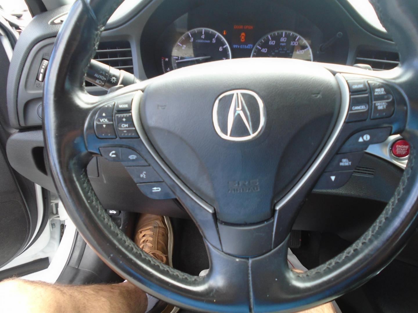 2017 White /BLACK Acura ILX 8-Spd AT w/ AcuraWatch Plus Package (19UDE2F31HA) with an 2.0L L4 16V DOHC engine, 8A transmission, located at 6112 N Florida Avenue, Tampa, FL, 33604, (888) 521-5131, 27.954929, -82.459534 - 499$ down plus tax & tag. - Photo#6